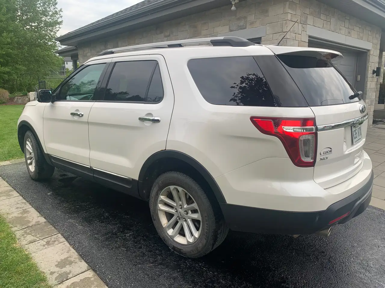 Ford Explorer снимка Ford Explorer