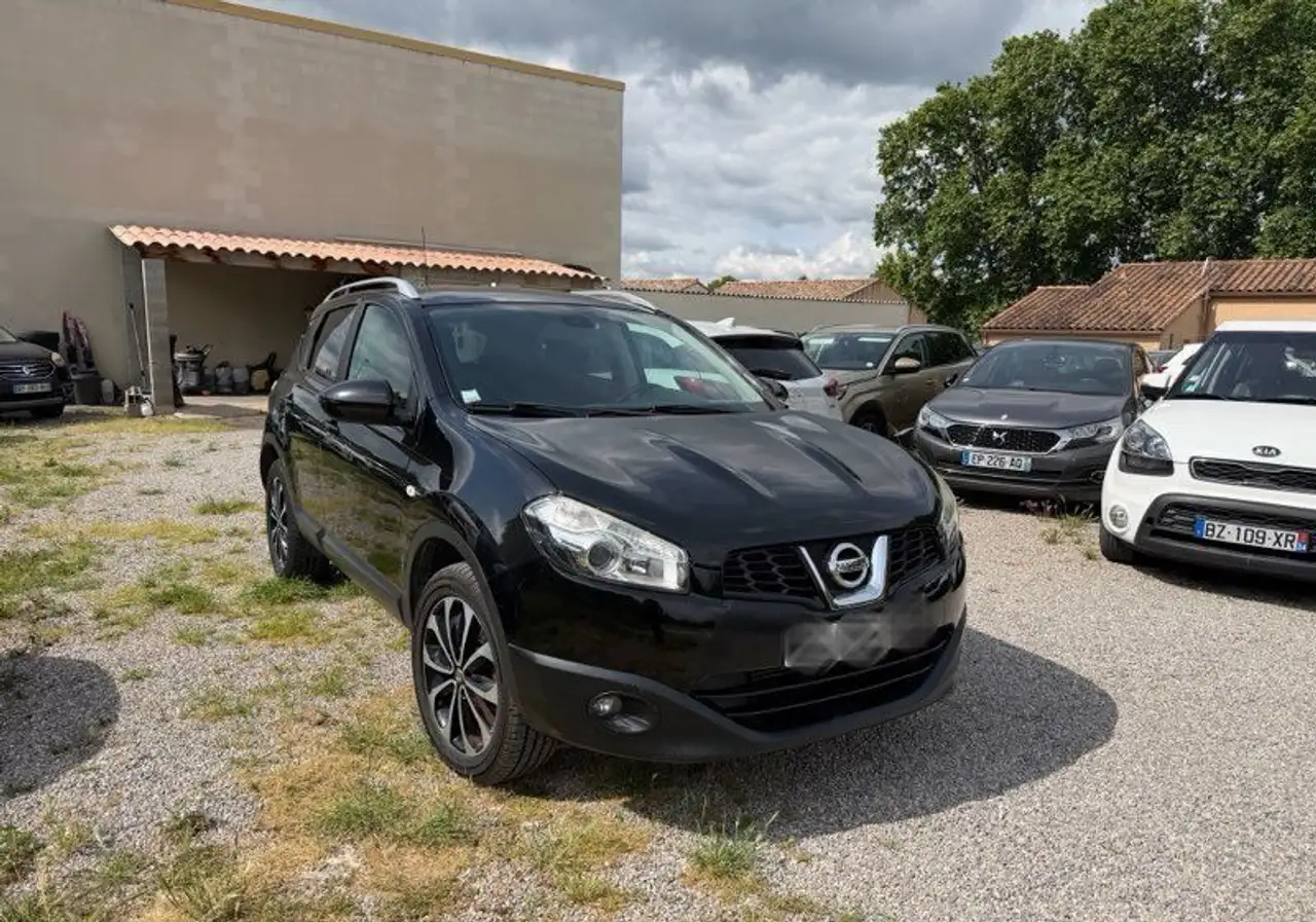 Nissan Qashqai 1.5 dci 110 cv bv6