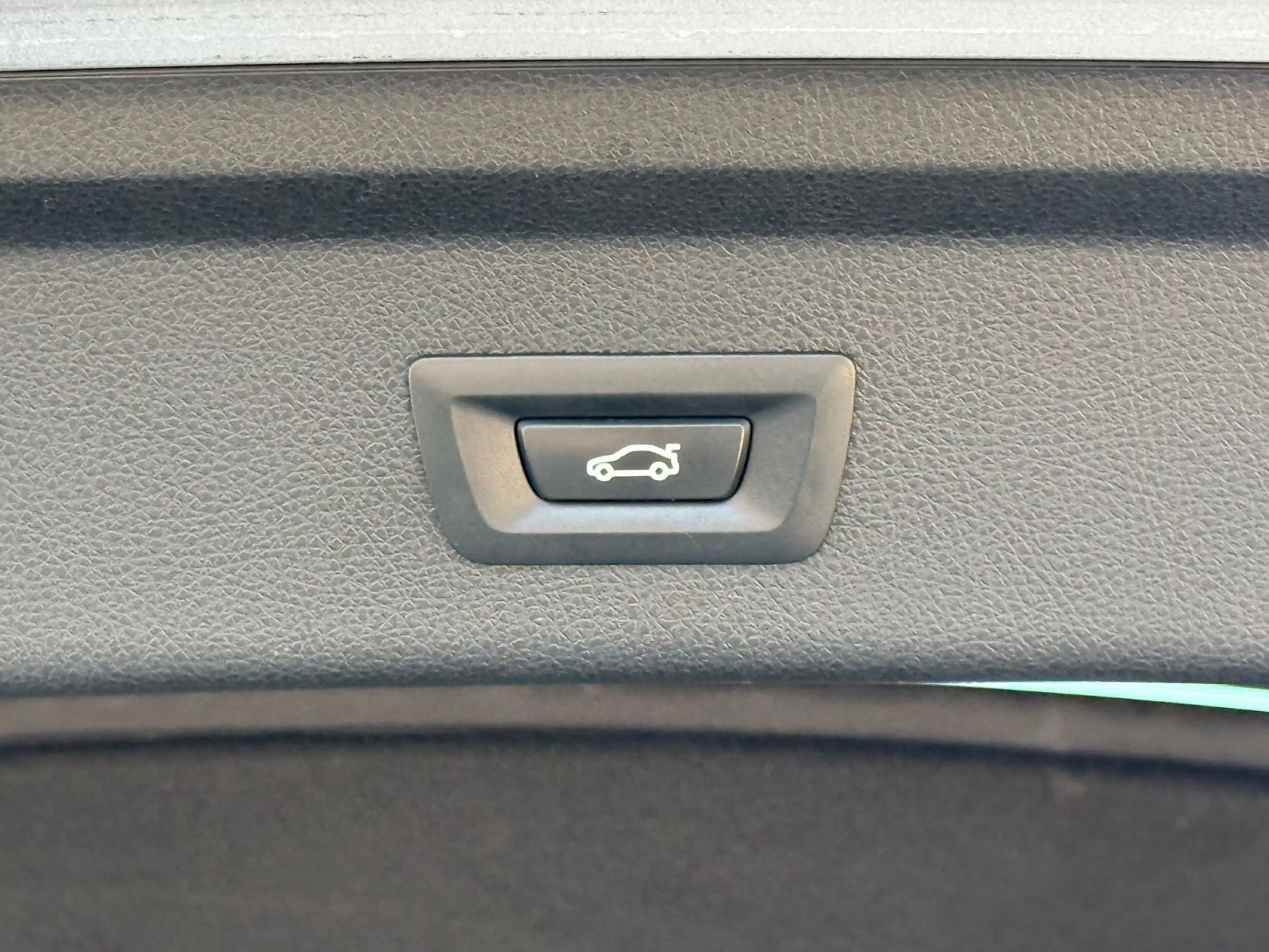 BMW 328 i GT Modern Automatik Kamera Navi — photo 24