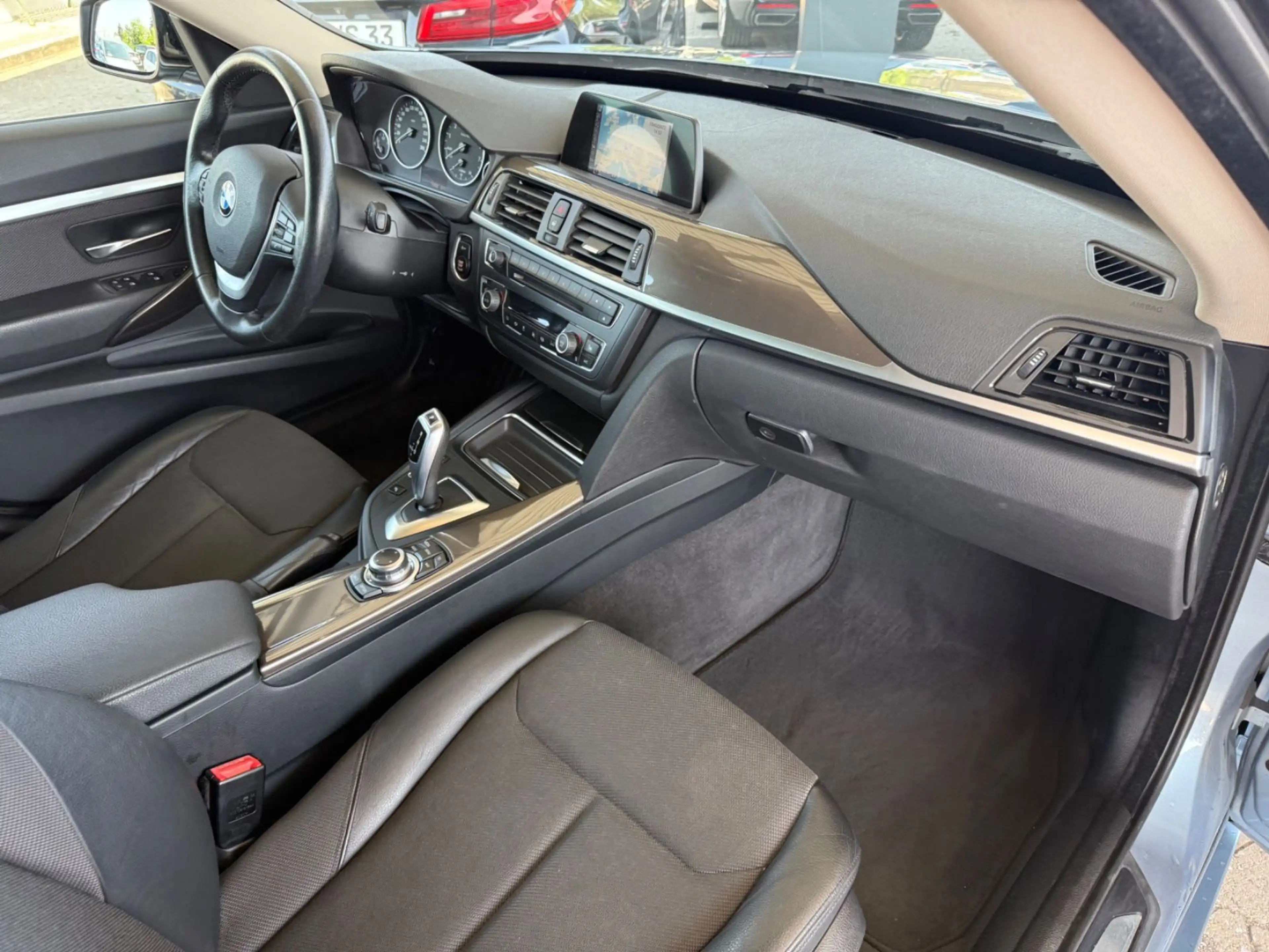 BMW 328 i GT Modern Automatik Kamera Navi — photo 25
