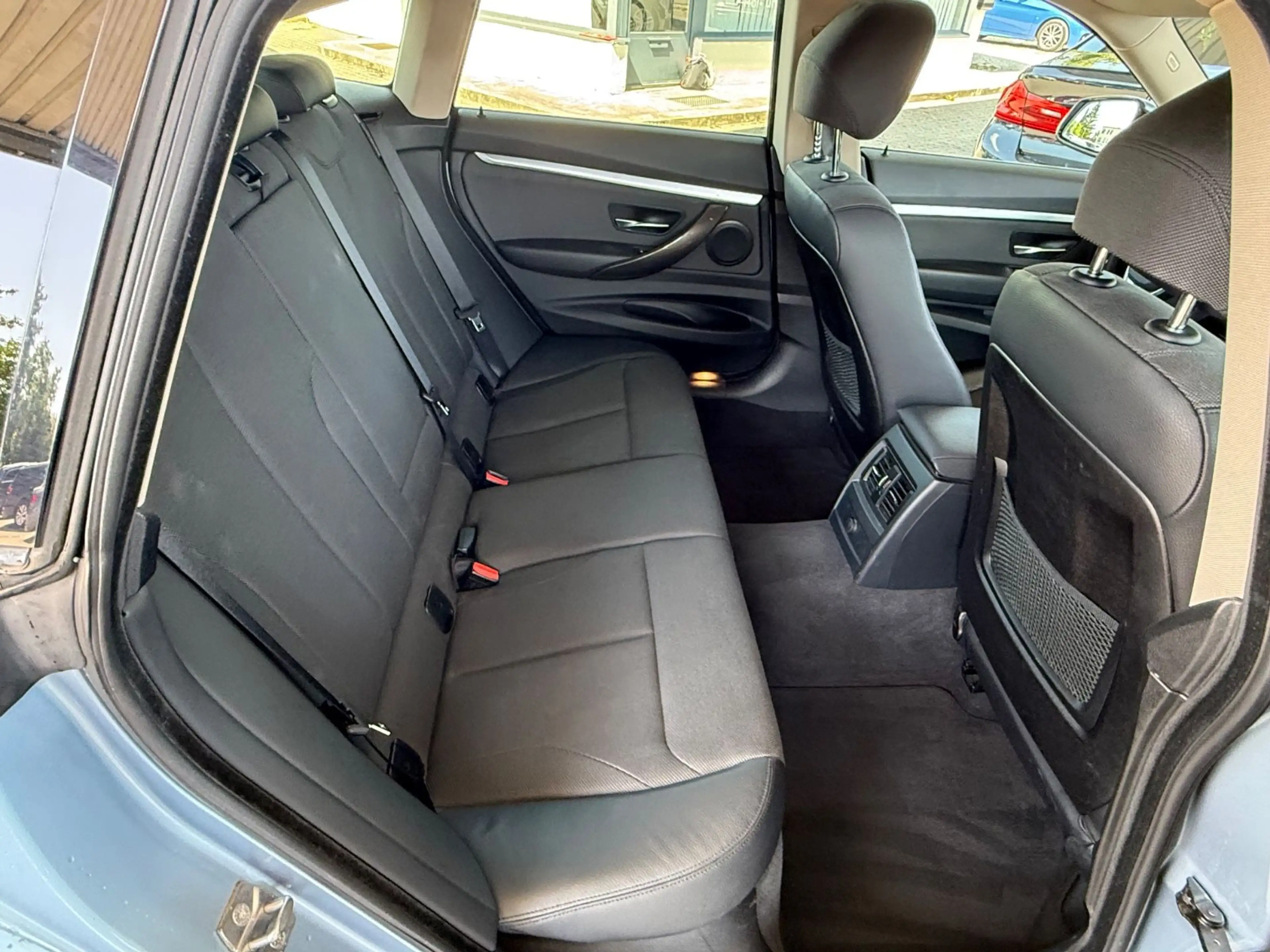 BMW 328 i GT Modern Automatik Kamera Navi — photo 11