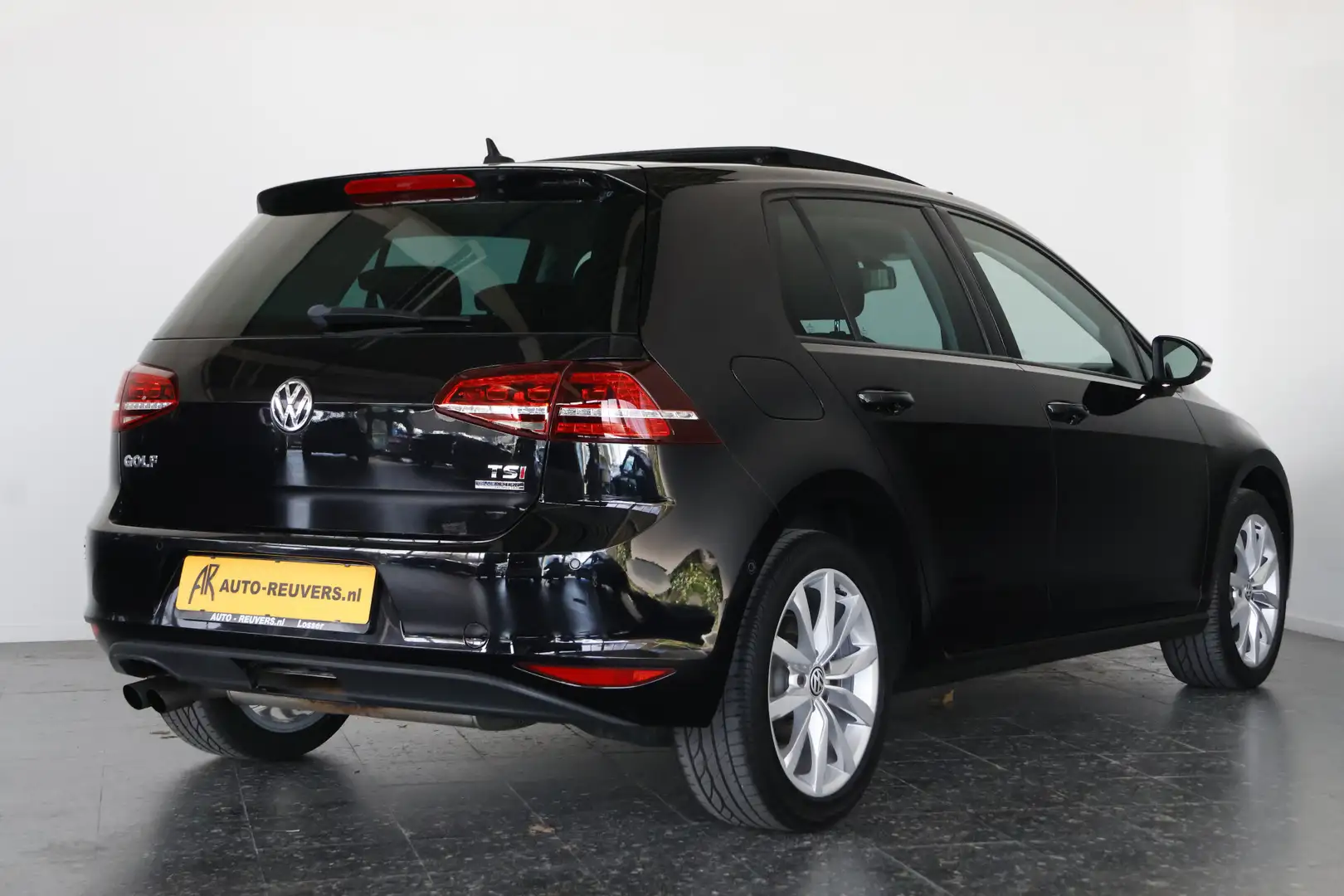 Volkswagen Golf 1.4 TSI Highline / Opendak / Bi-Xenon / Navi / Afn Negro - 2