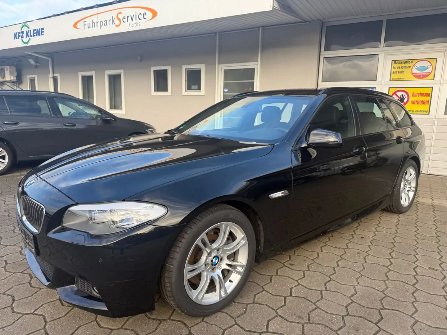 BMW 525 d Touring M-Paket Leder Navi TOP - 1