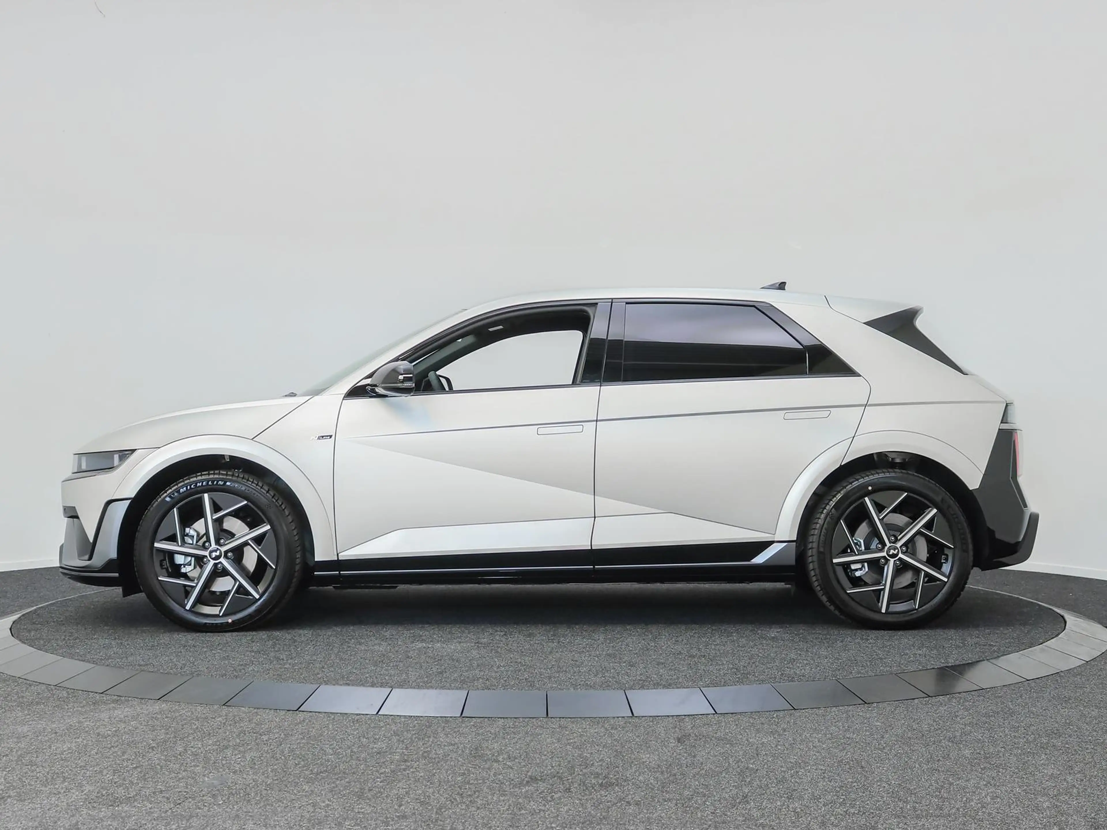 Hyundai IONIQ 5 N-Line 84RWD MY27 / 4x Shz / BOSE-Sound / ACC / El — photo 3