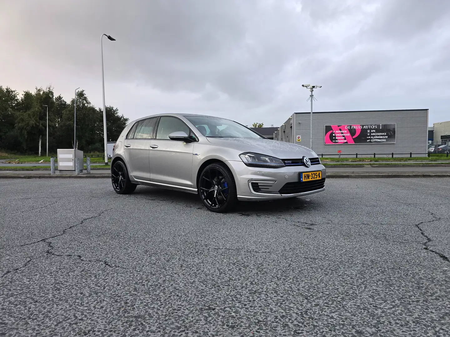 Volkswagen Golf GTE Golf 1.4 TSI GTE Gri - 1