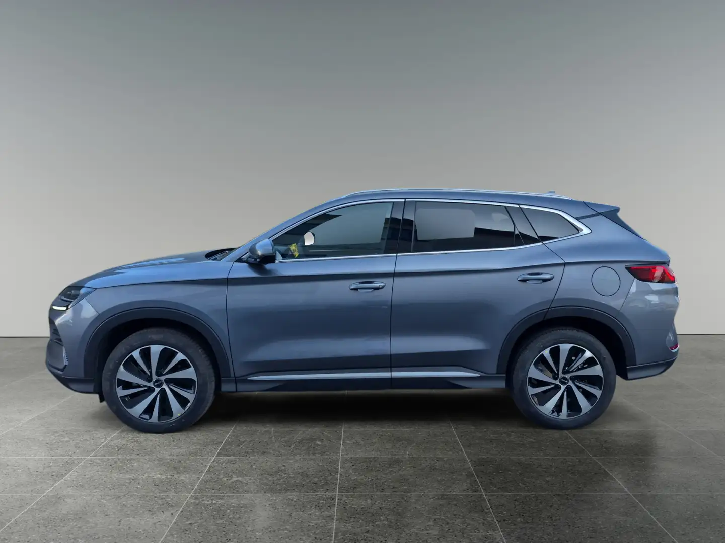 BYD Seal U DM-i Design AWD Grau - 2