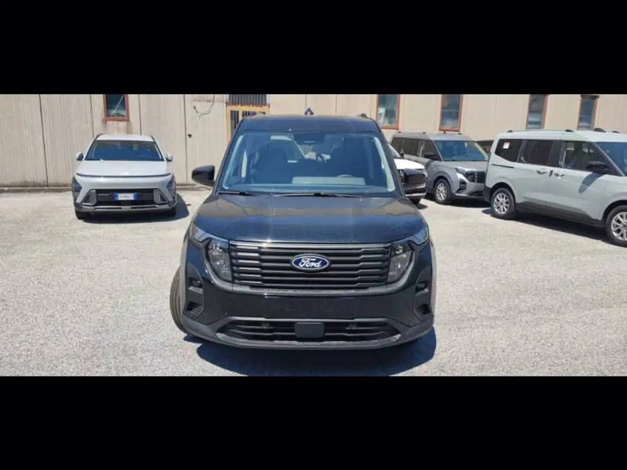 Ford Tourneo Courier 2026