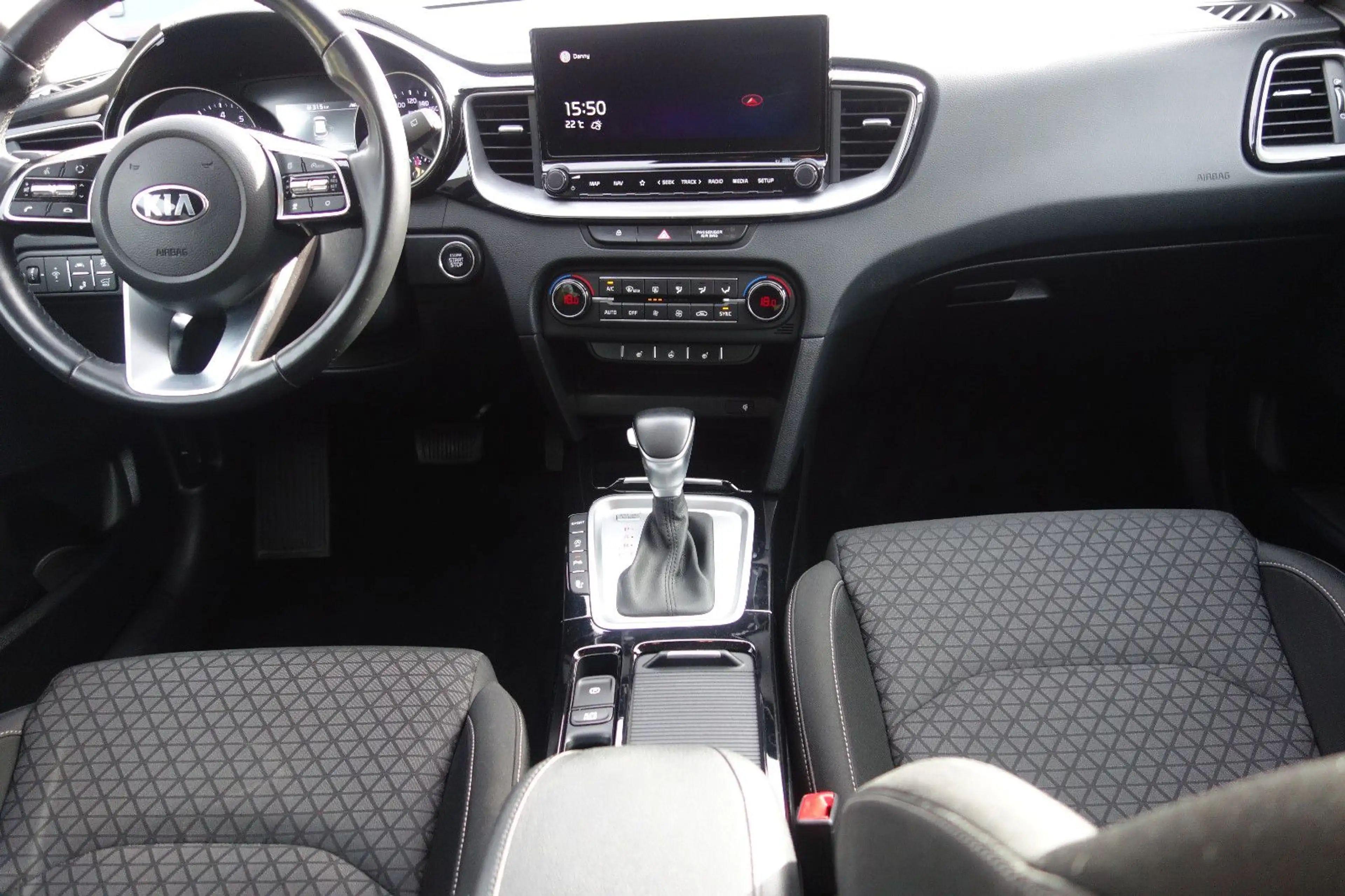Kia Ceed SW / cee'd SW 1.5 T-GDI Spirit Automatik-LED — photo 14