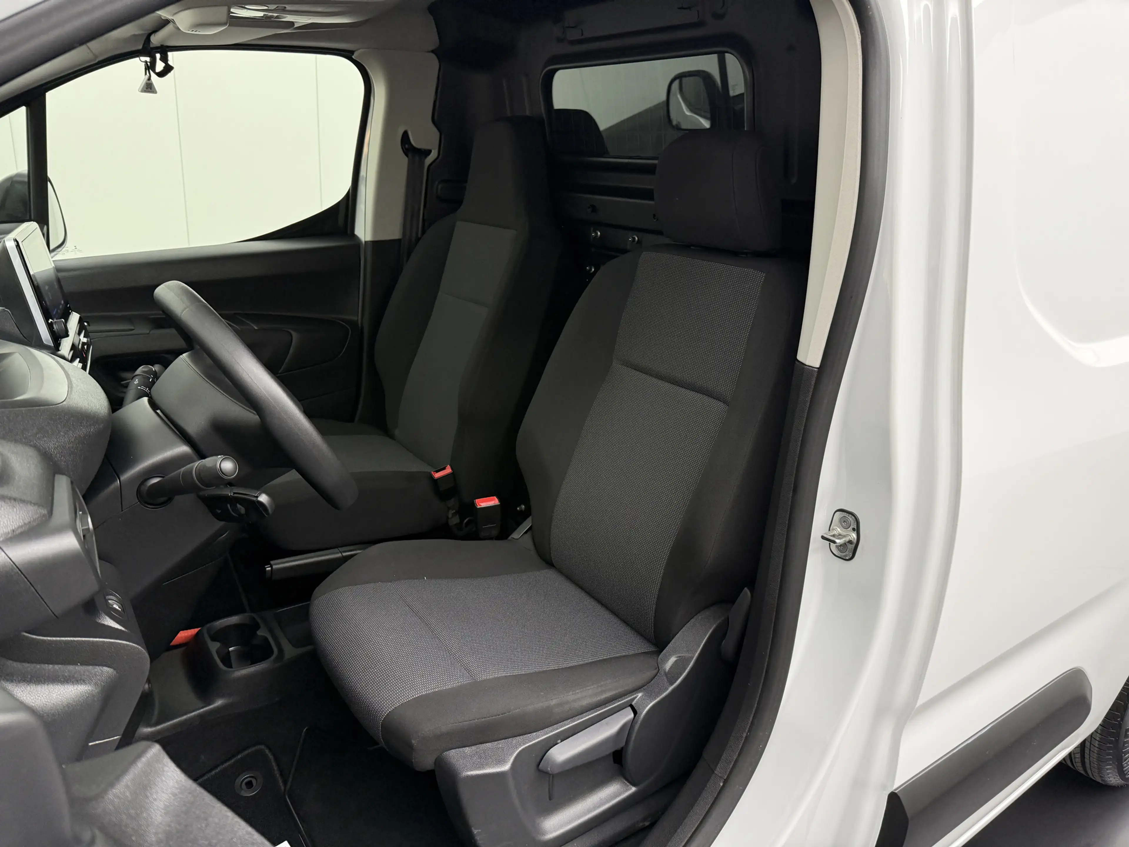 Peugeot Partner 1.5BlueHDi 100PK | Multimedia | Airco | Cruise — photo 18