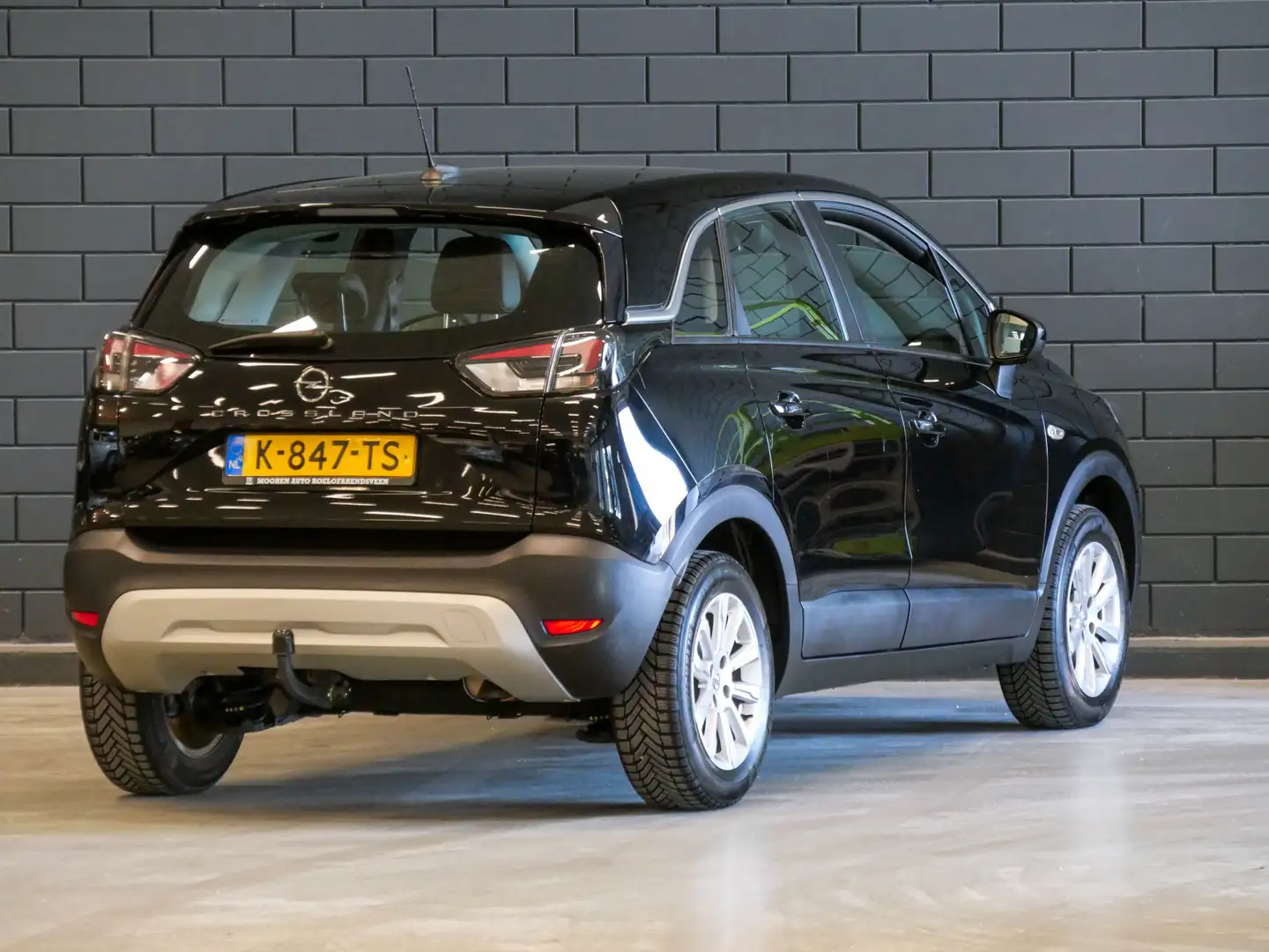 Opel Crossland 1.2 131PK Turbo Elegance | TREKHAAK | CARPLAY | CR Zwart - 2