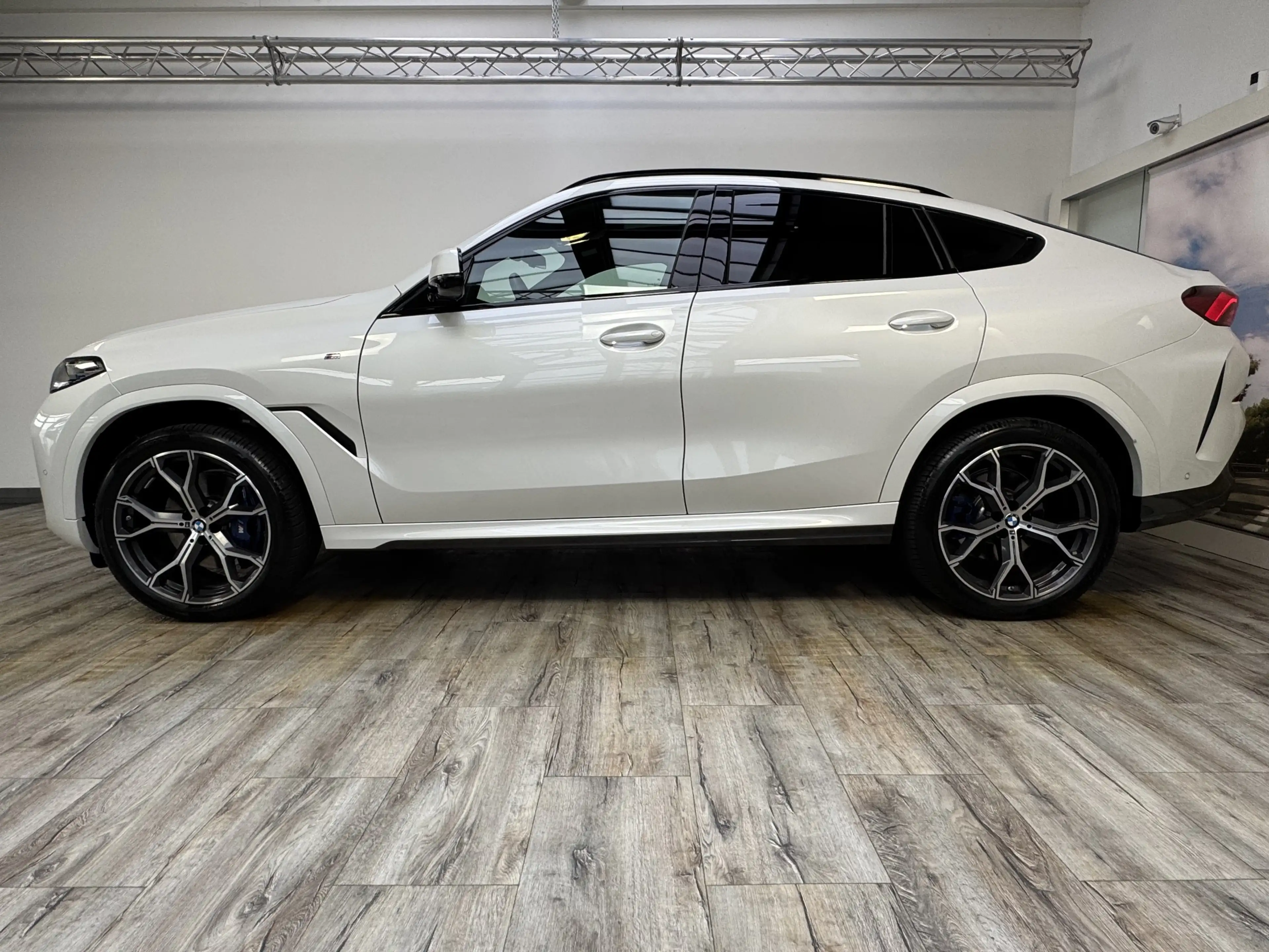 BMW X6 xDrive30d M Sport Pro AHK Pano Sitzlüft. ACC — photo 3