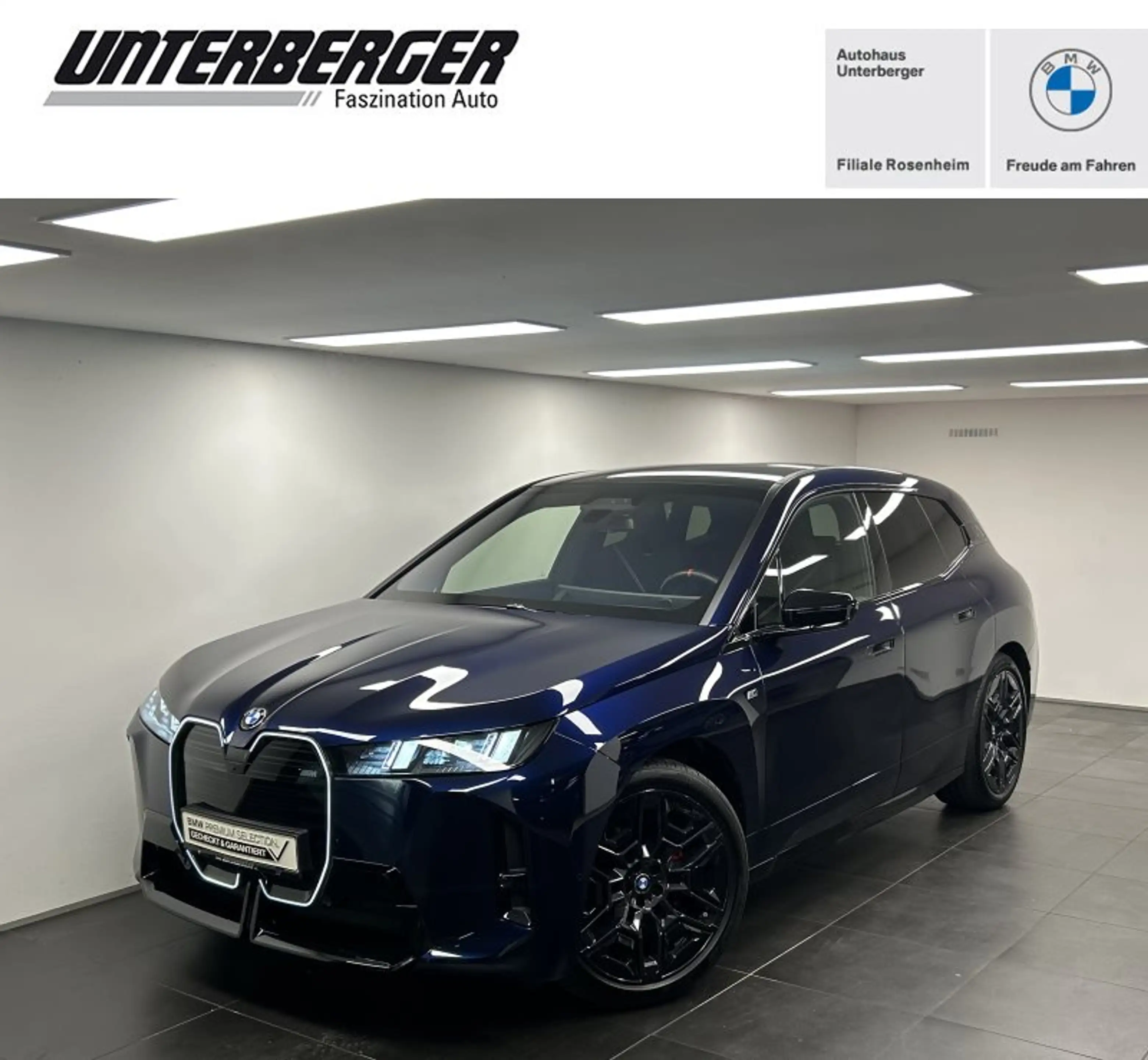 BMW iX M70 xDrive