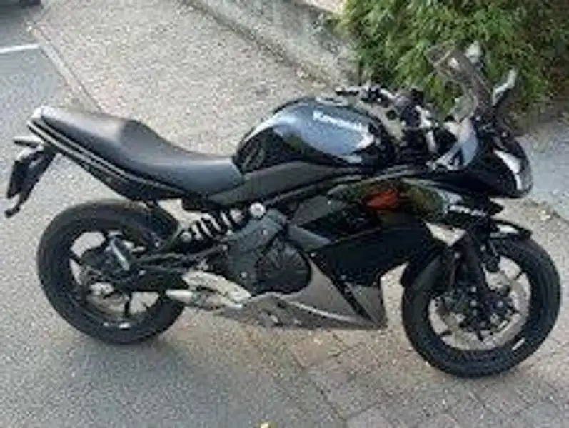 Kawasaki ER - 6 F - foto 2