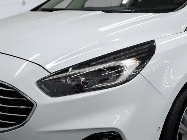 Ford Galaxy view 5