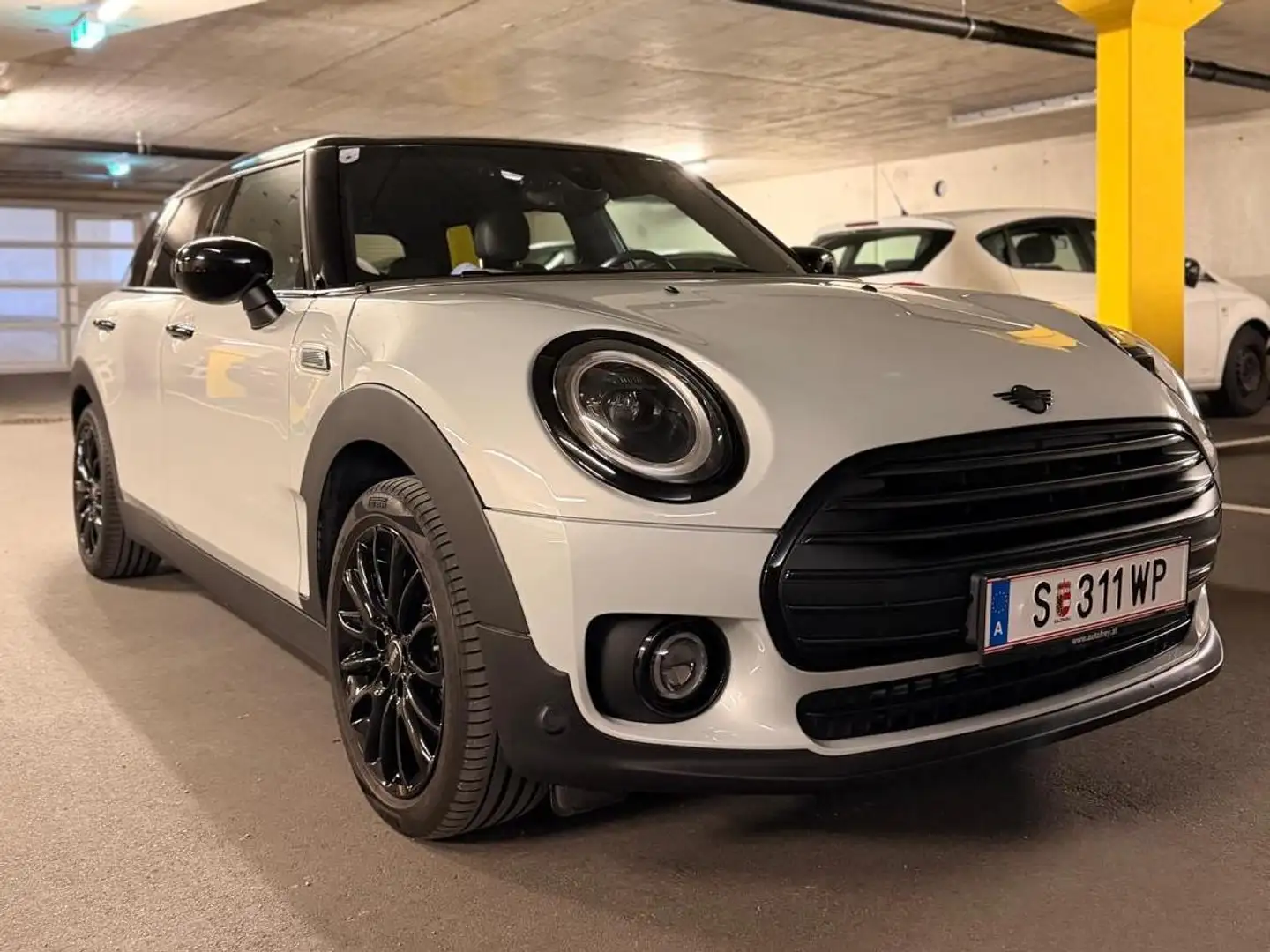 MINI Cooper Clubman MINI Clubman Cooper Aut. Cooper Silber - 1