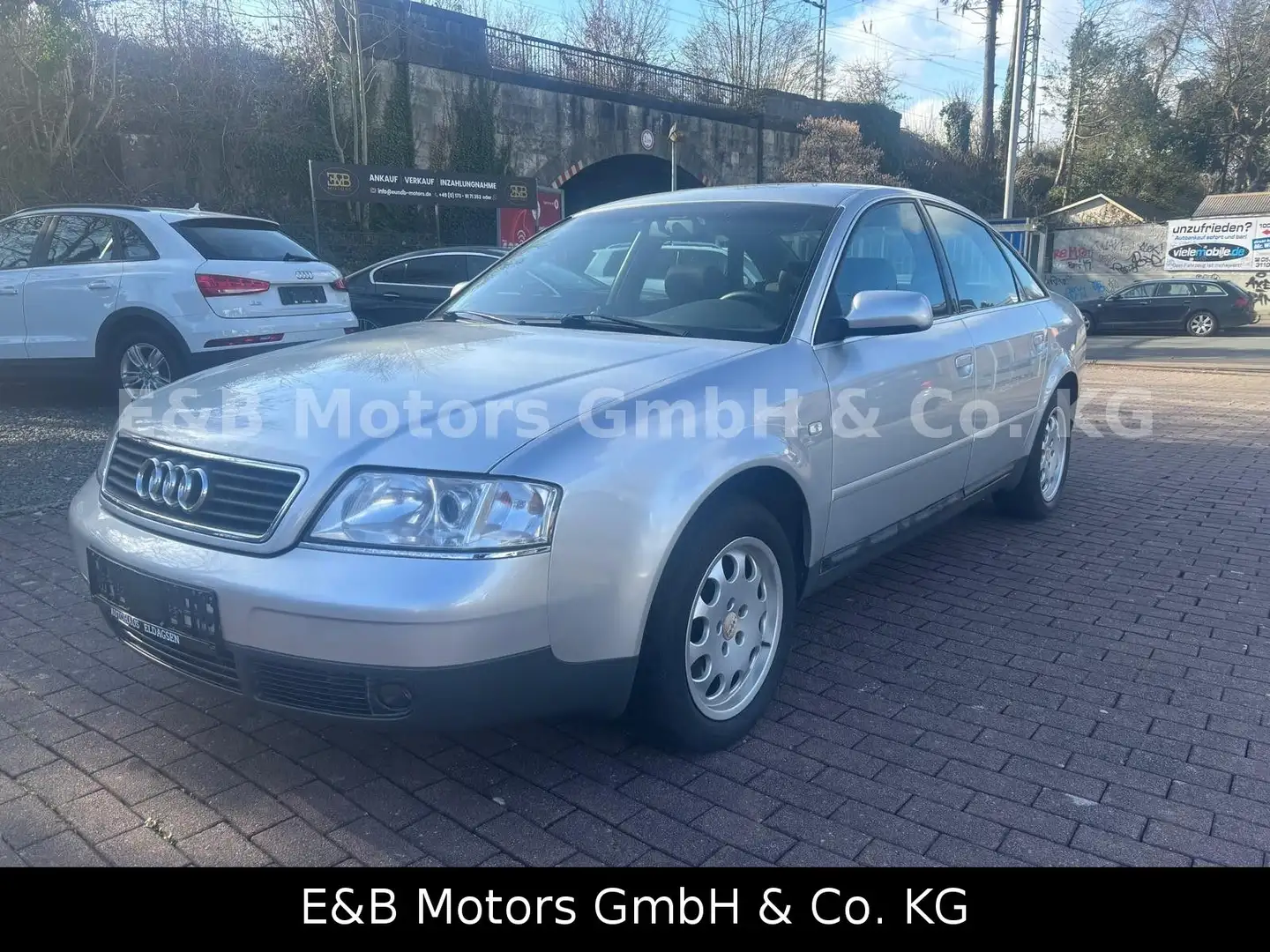 Audi A6 2.4 Limo./Automatik/Neu TÜV Silber - 1