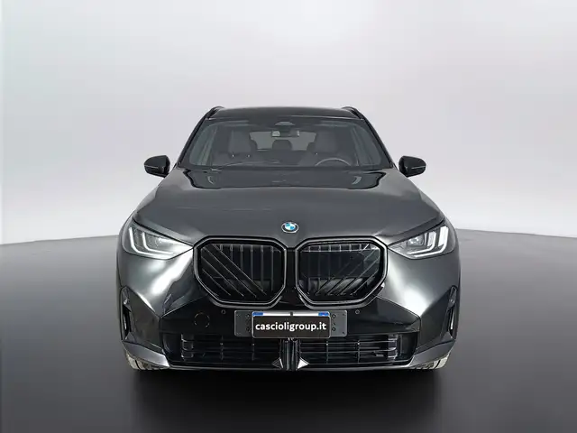 BMW X3 view 2
