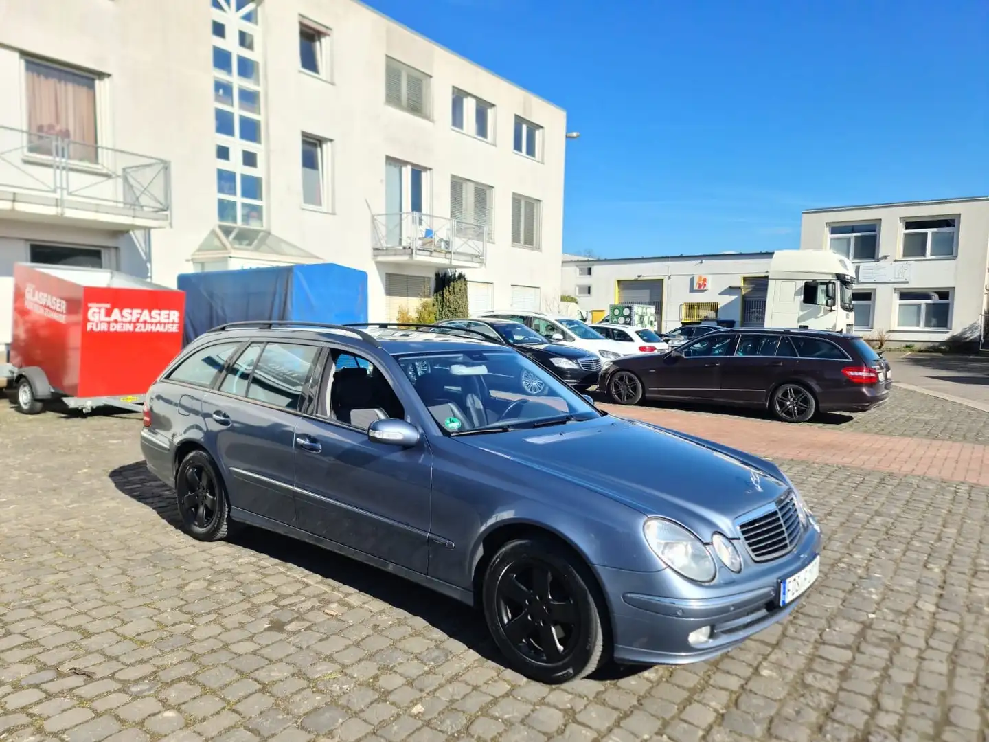Mercedes-Benz E 200 T Kompressor Automatik Avantgarde,Xenon,Teilleder Blau - 1