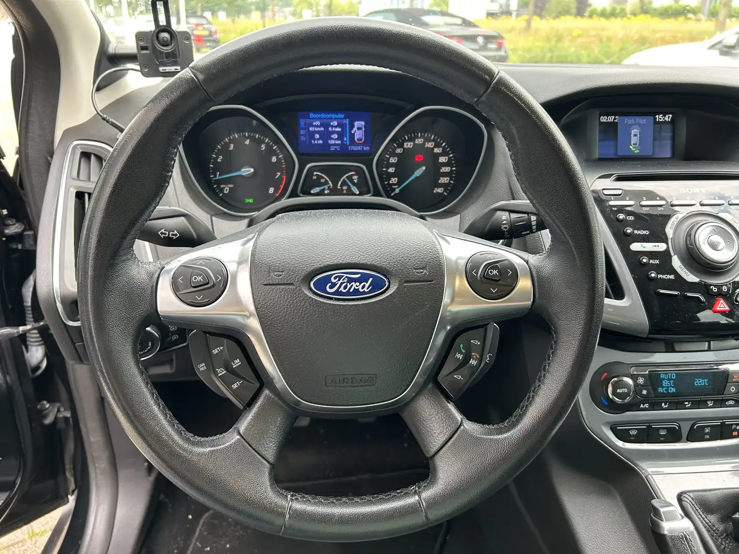 Ford Focus Wagon 1.6 TI-VCT Titanium 50% deal 3.225,- ACTIE S Černá - 2