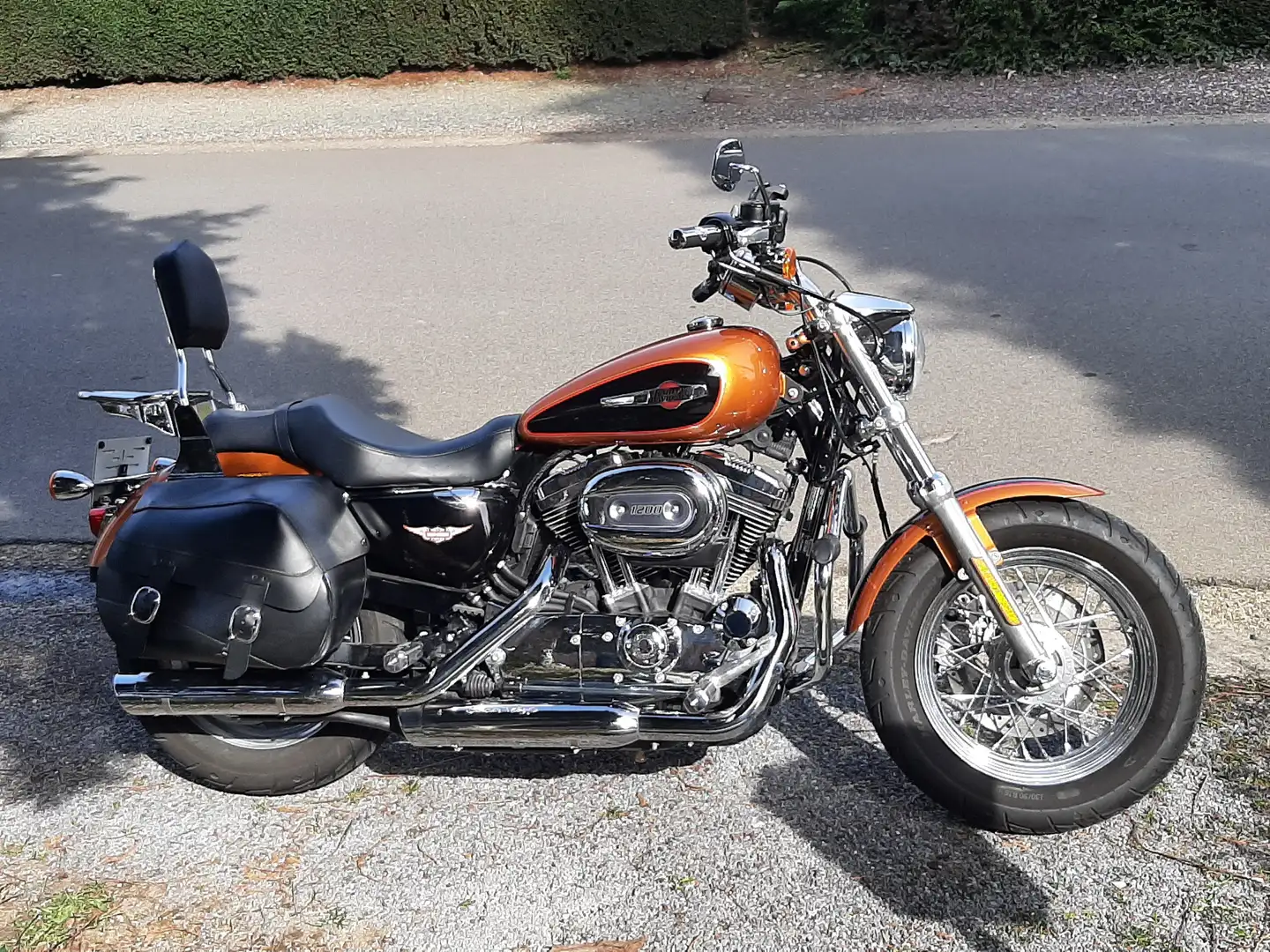 Harley-Davidson Sportster 1200 Оранжевий - 1