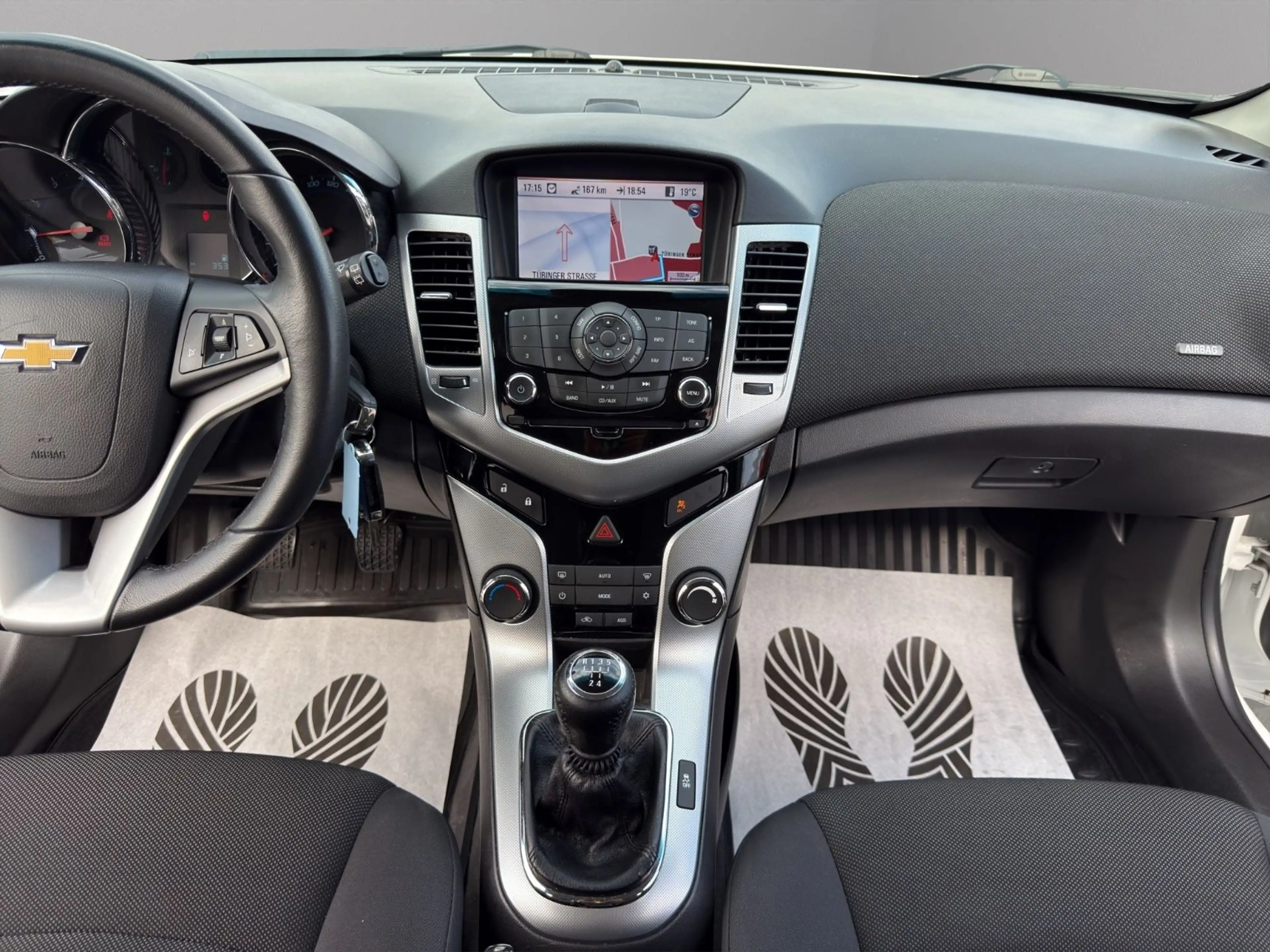 Chevrolet Cruze Hatchback LTZ*KLIMA*99TKM*NAVI*PDC*TEMP.* — photo 15
