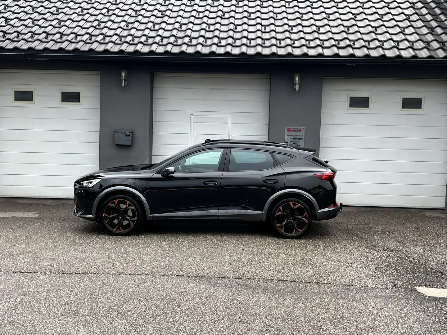 CUPRA Formentor VZ5 1.4 eHybrid 245 PS *1.Besitz*360KAM Schwarz - 2