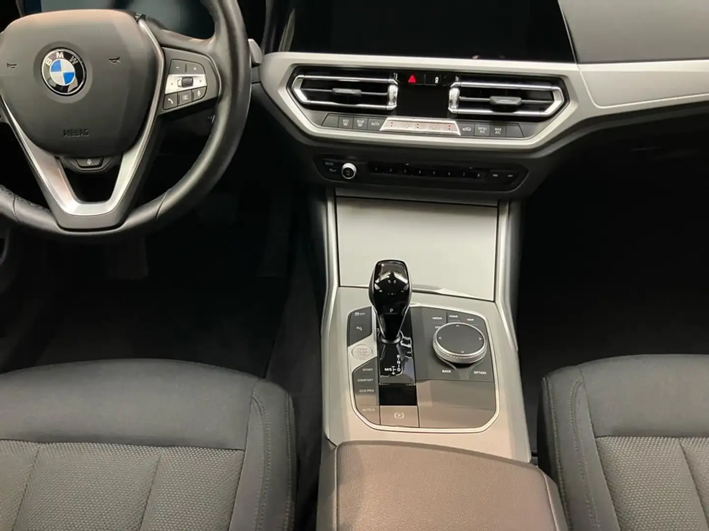 BMW 320 Advantage Schwarz - 2