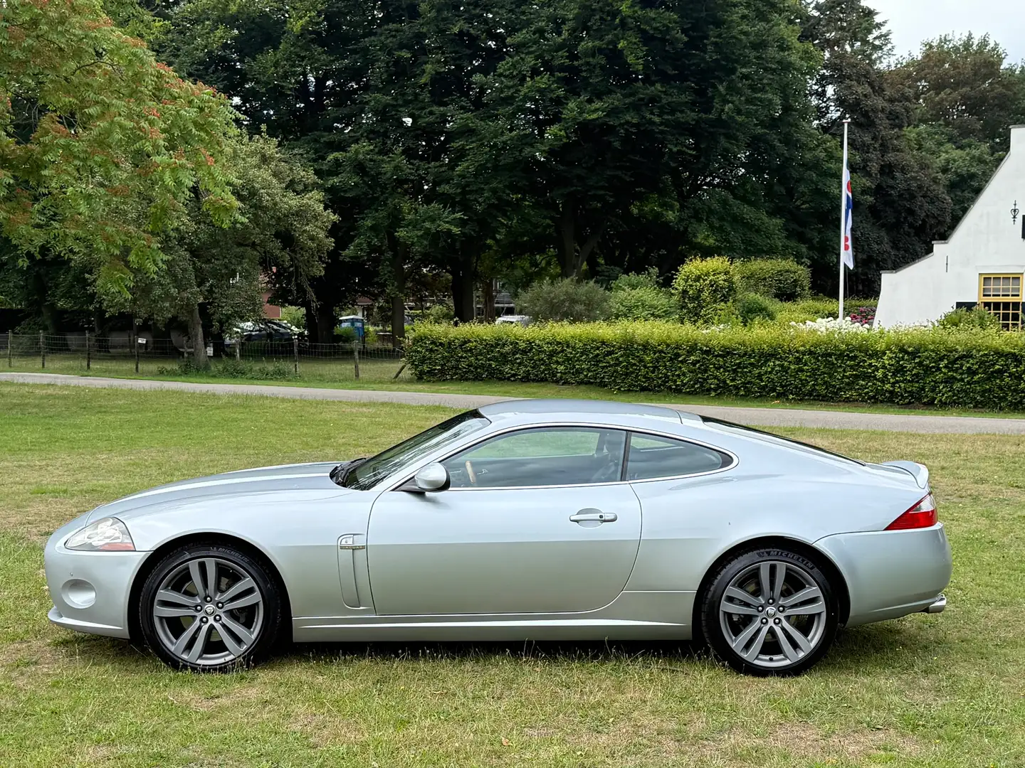 Jaguar XK XK 4.2 V8 Coupé Youngtimer Nederlandse auto NAP Silber - 2