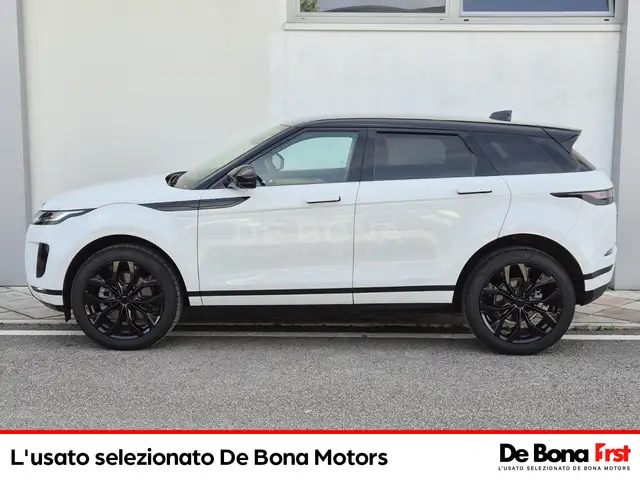 Land Rover Range Rover Evoque view 3