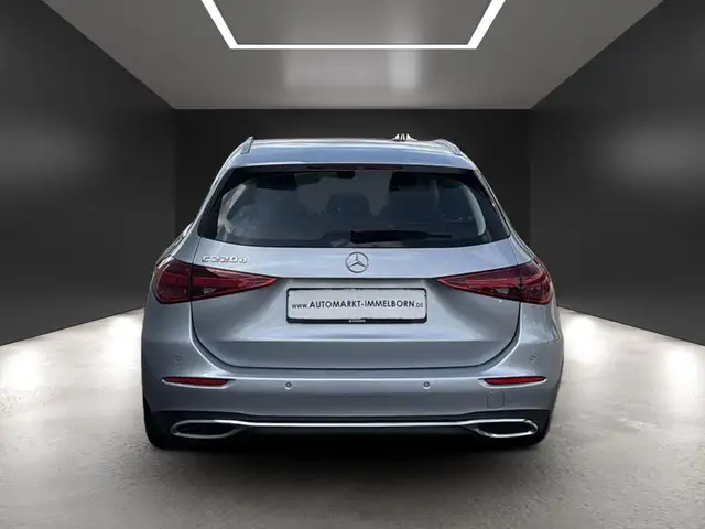 Mercedes-Benz C-Class view 10