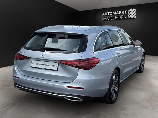 Mercedes-Benz C-Class view 7