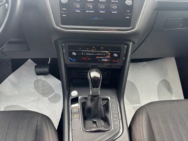 Volkswagen Tiguan Allspace view 10