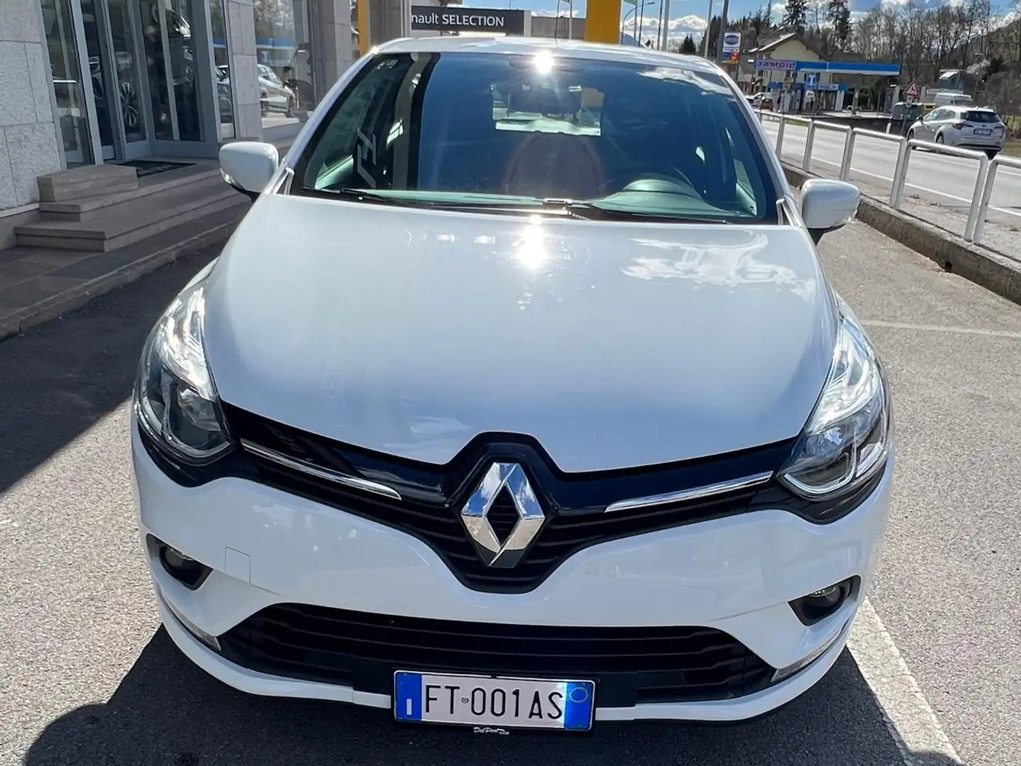 Renault Clio Clio 1.5 dci energy Duel 75cv my18 Weiß - 2