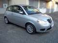 Lancia Ypsilon Oro 1.2 8v 5 posti 110.300 km ok neopatentati Zilver - thumbnail 2
