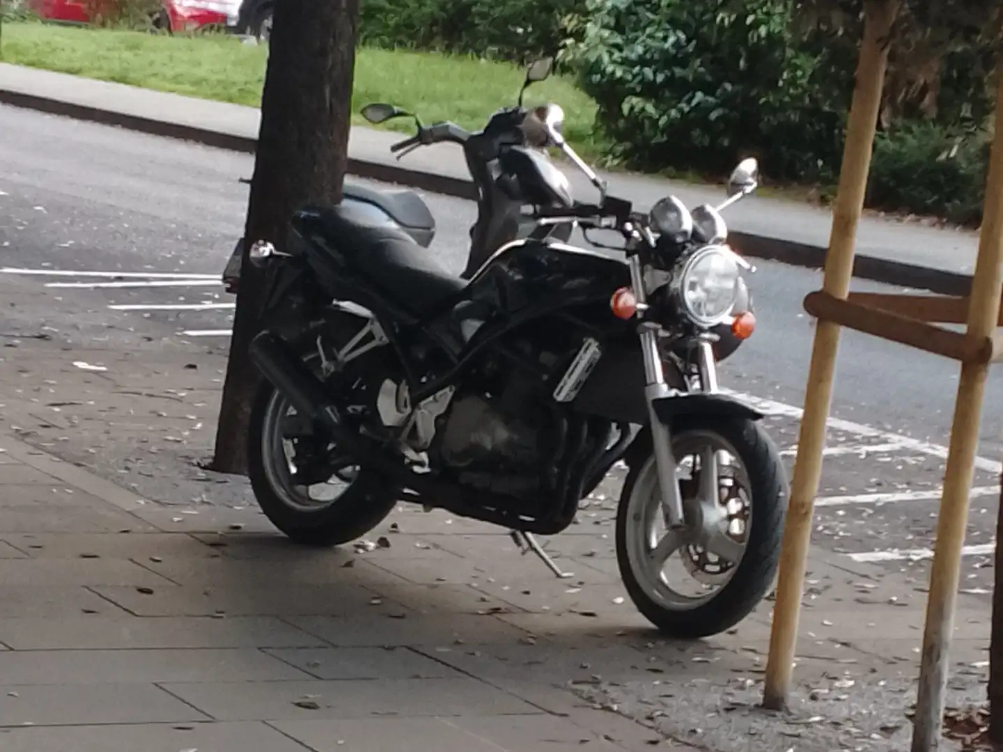 Suzuki Bandit 400 Vert - 1