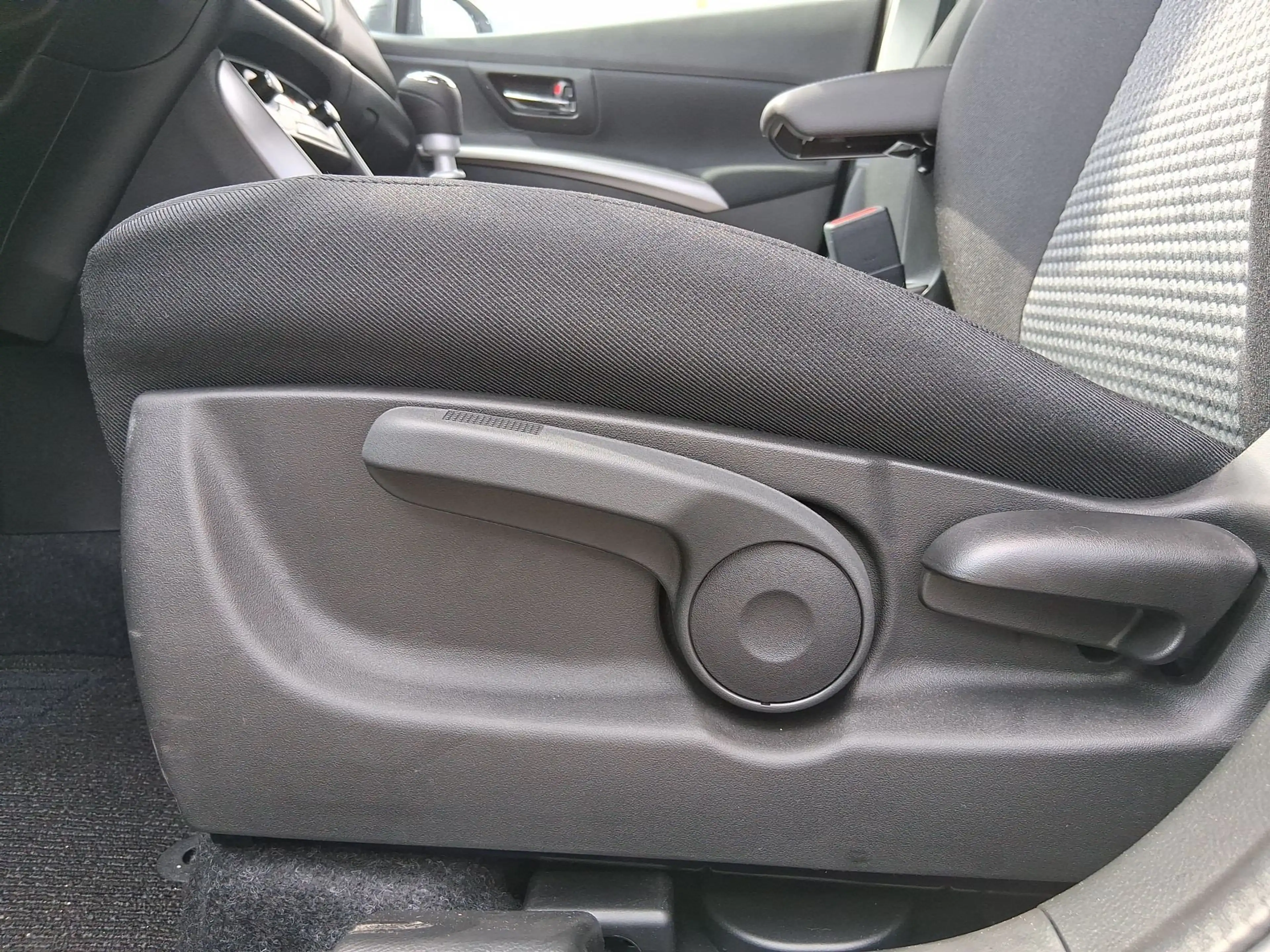 Suzuki S-Cross 1.4 Boosterjet Shine Allgrip 2xKlima LED — photo 8