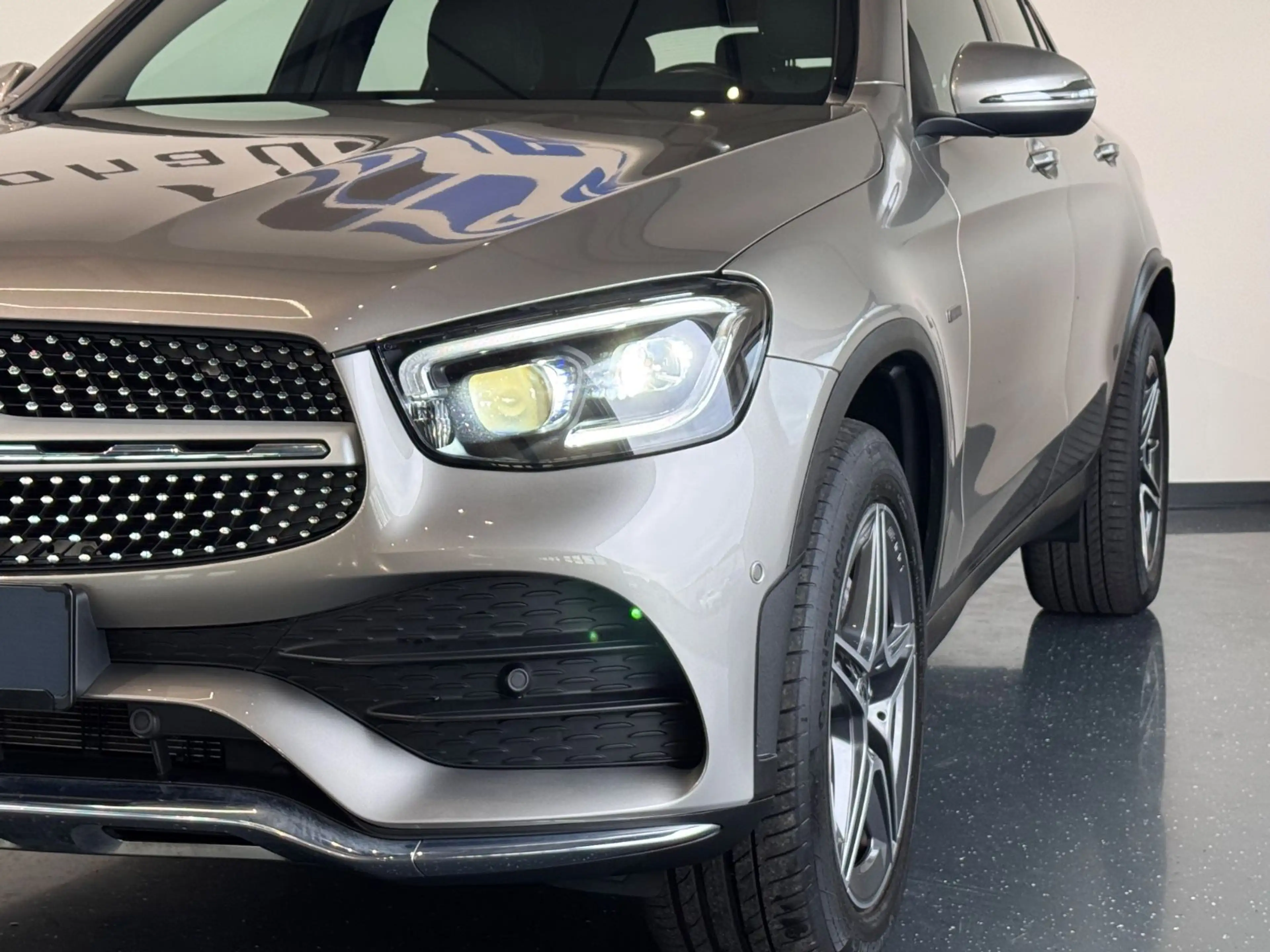 Mercedes-Benz GLC 300 GLC300de 4Matic AMG*LED*MULTIBEAM*SHZ*AMBIENTE* — photo 3