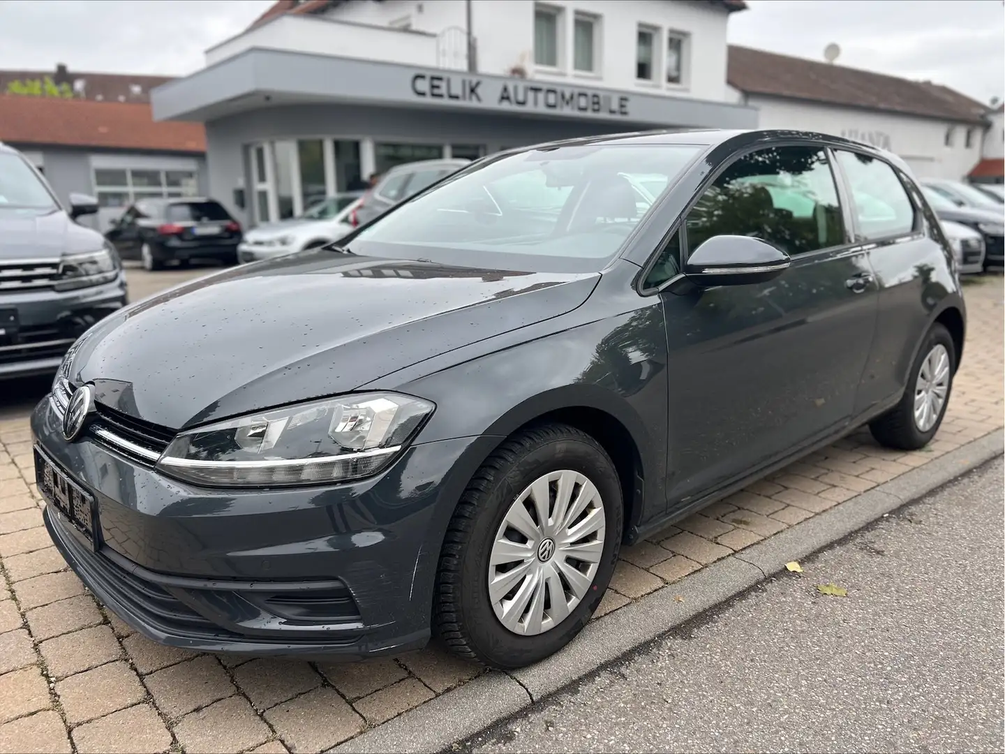 Volkswagen Golf 1.6 TDI VII. BMT Start-Stopp PDC Gris - 1