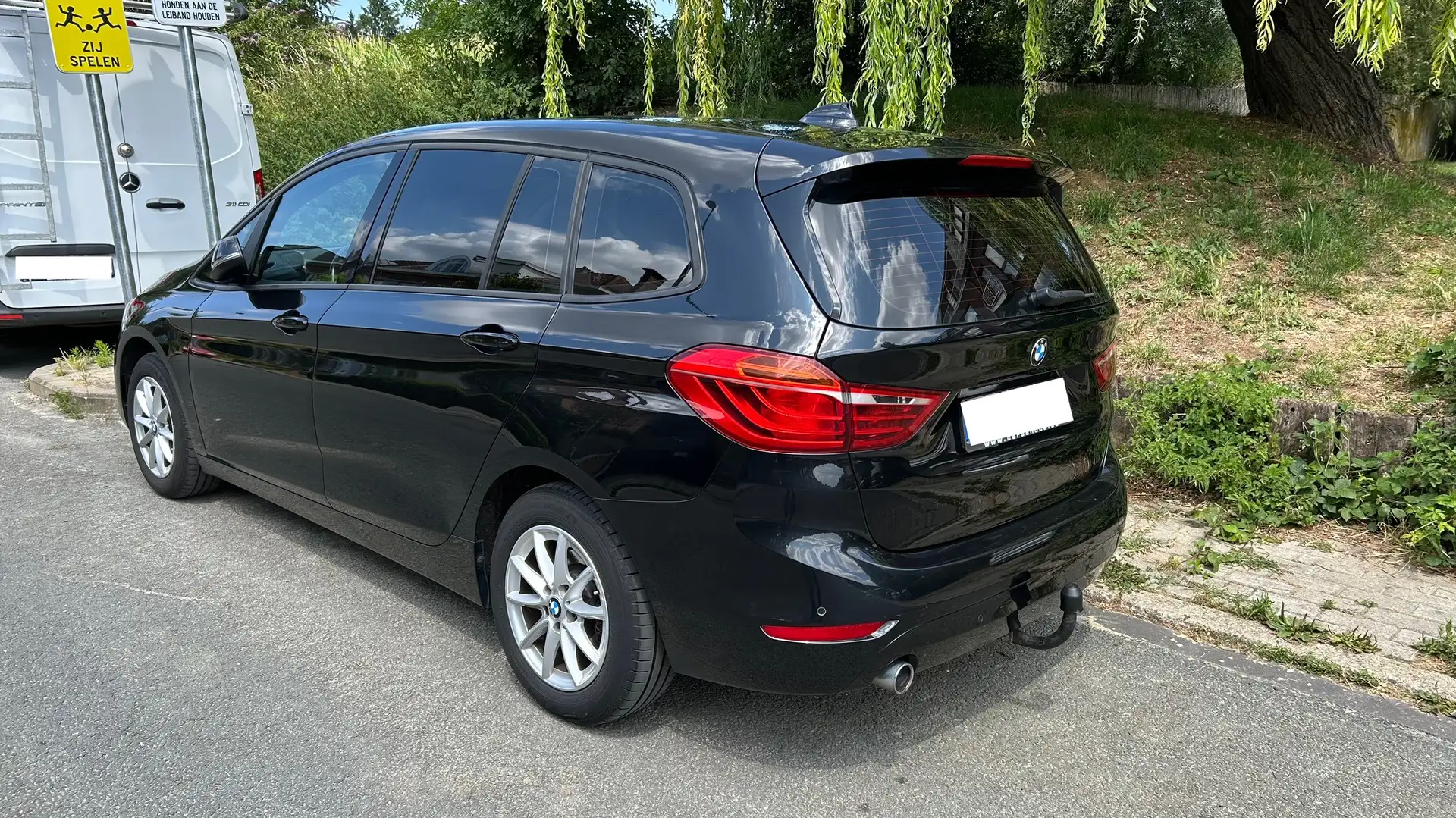 BMW 216 Gran Tourer d - 2