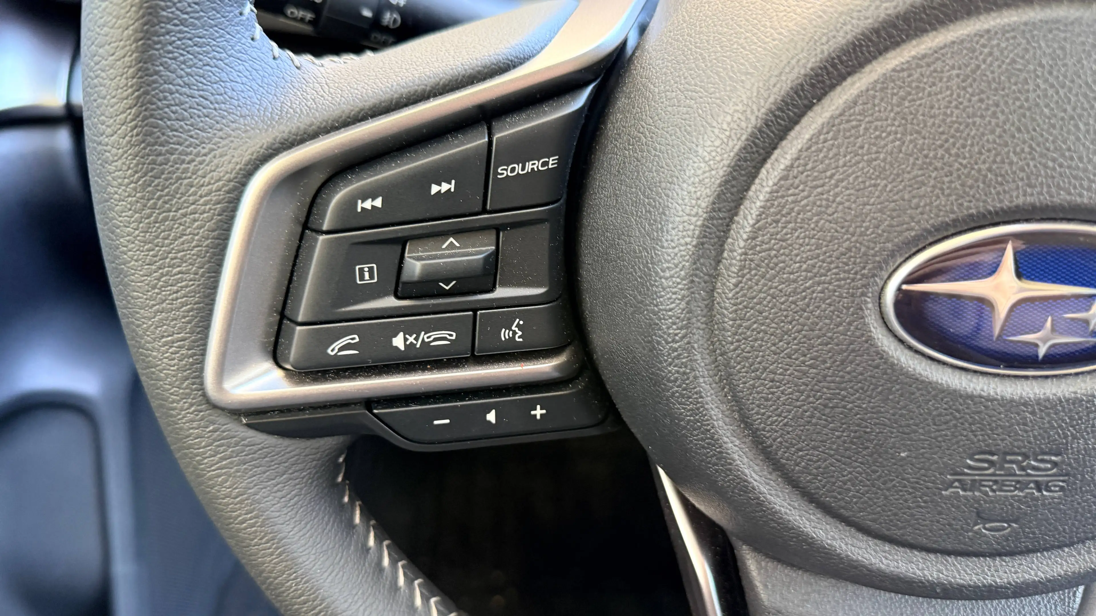 Subaru Impreza Trend 2.0 Automatik 4x4 mit Audiosystem CarPlay Leichtmetallräder, Tempomat, Rückfahrkamera uvm... — photo 12