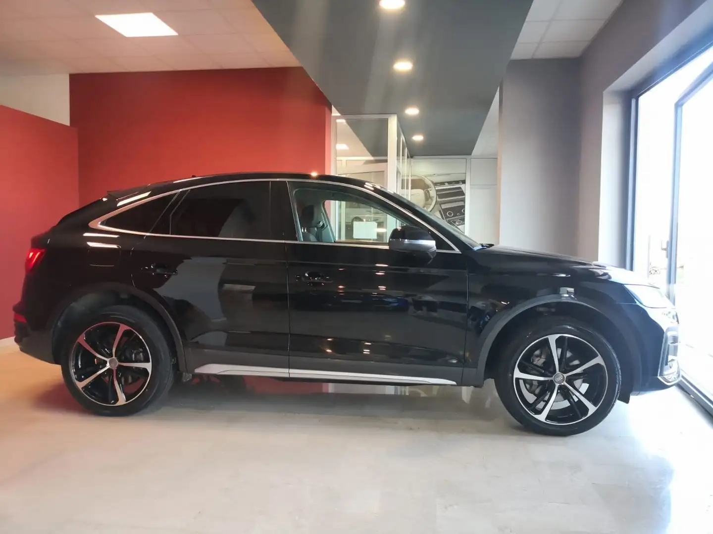 Audi Q5 SPB Sportback 40 TDI quattro S tronic *TELECAMERA* Nero - 1