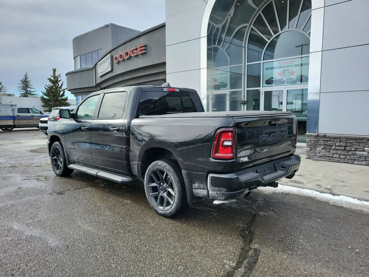 RAM 1500 снимка RAM 1500