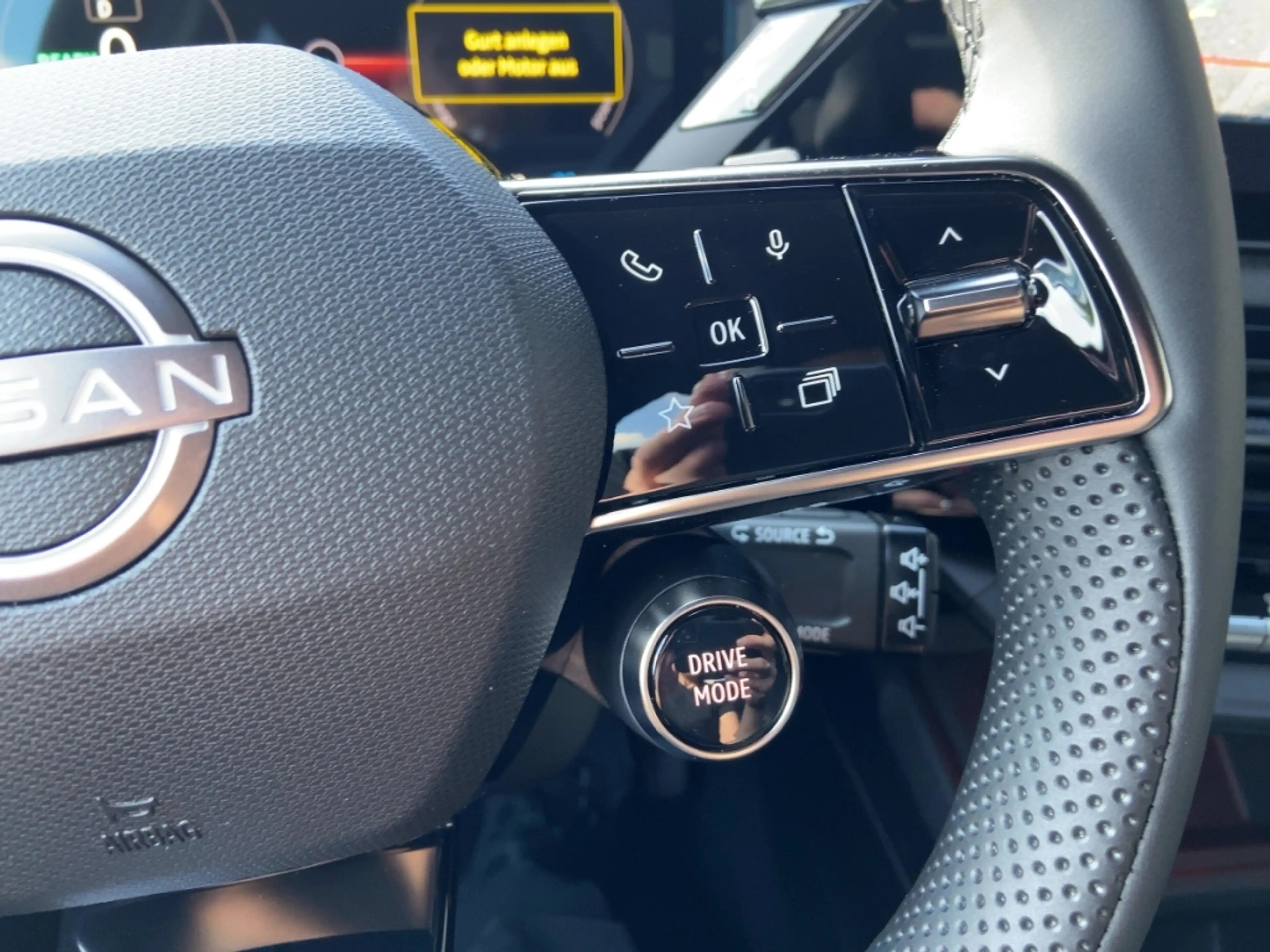 Nissan Micra ADVANCE 150PS 52kWh Wärmepumpe/Winter/LED/Keyless — photo 19