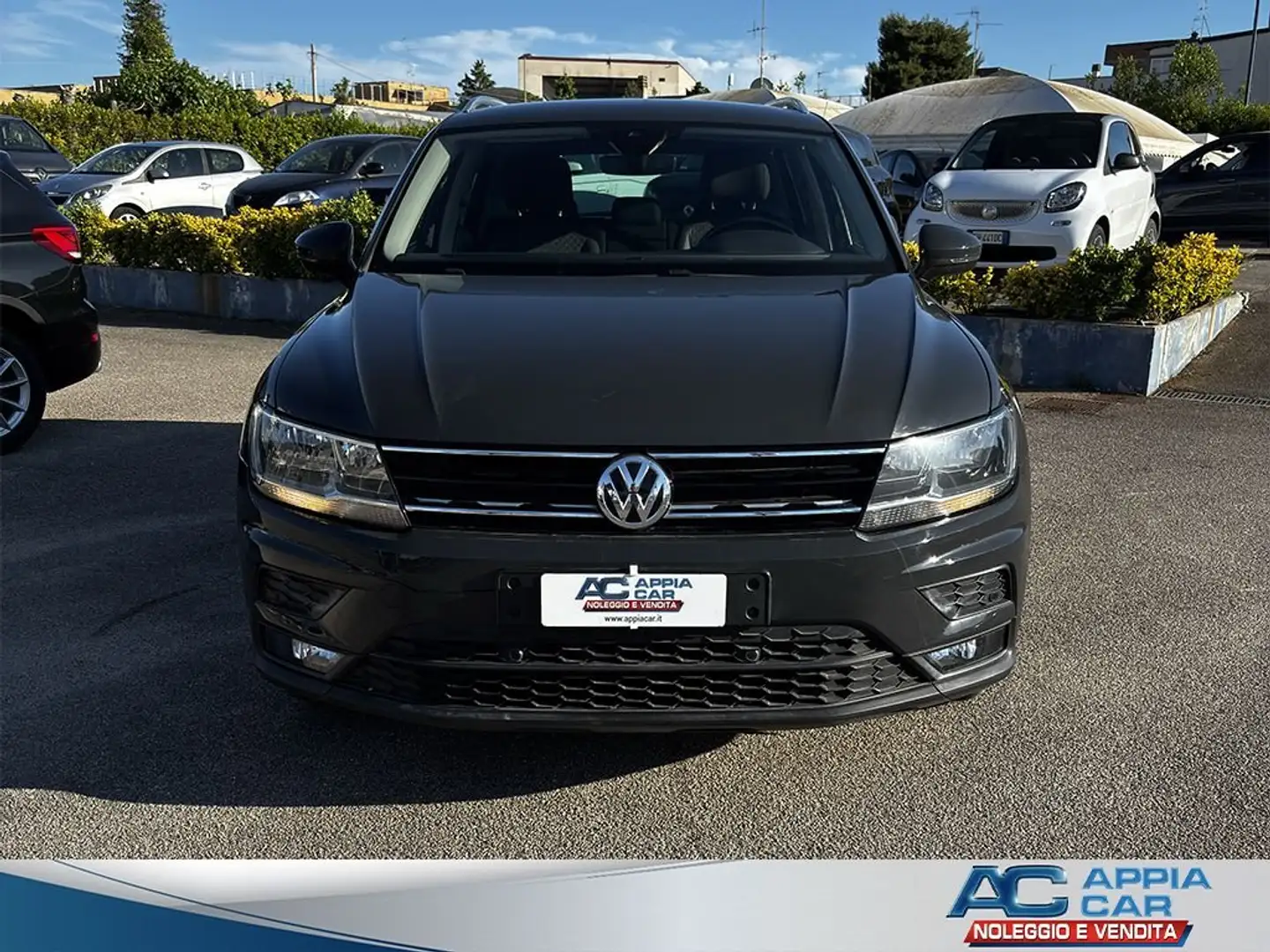 Volkswagen Tiguan Tiguan 2.0 tdi Business 150cv dsg Grigio - 2