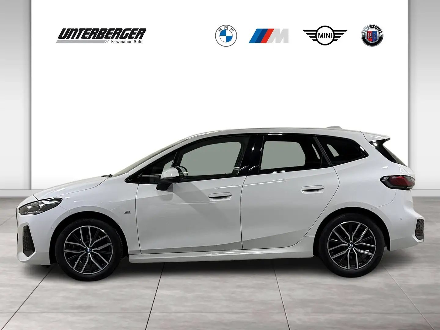 BMW 218 d Active Tourer M Sportpaket AHK ACC 360° HUD Weiß - 2