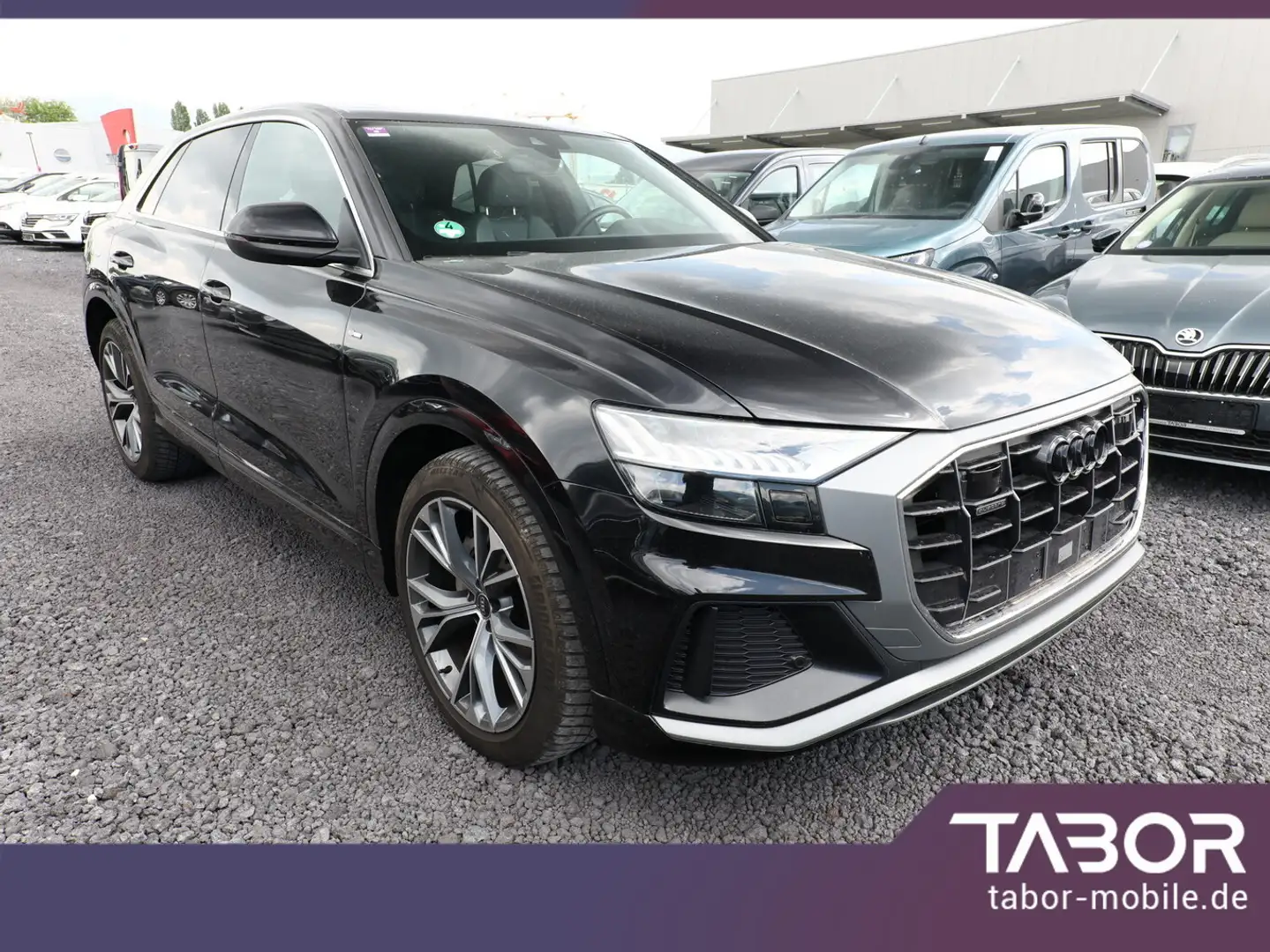 Audi Q8 50 TDI 286 quattro Matrix Leder 21Z Nav PanoD Schwarz - 2