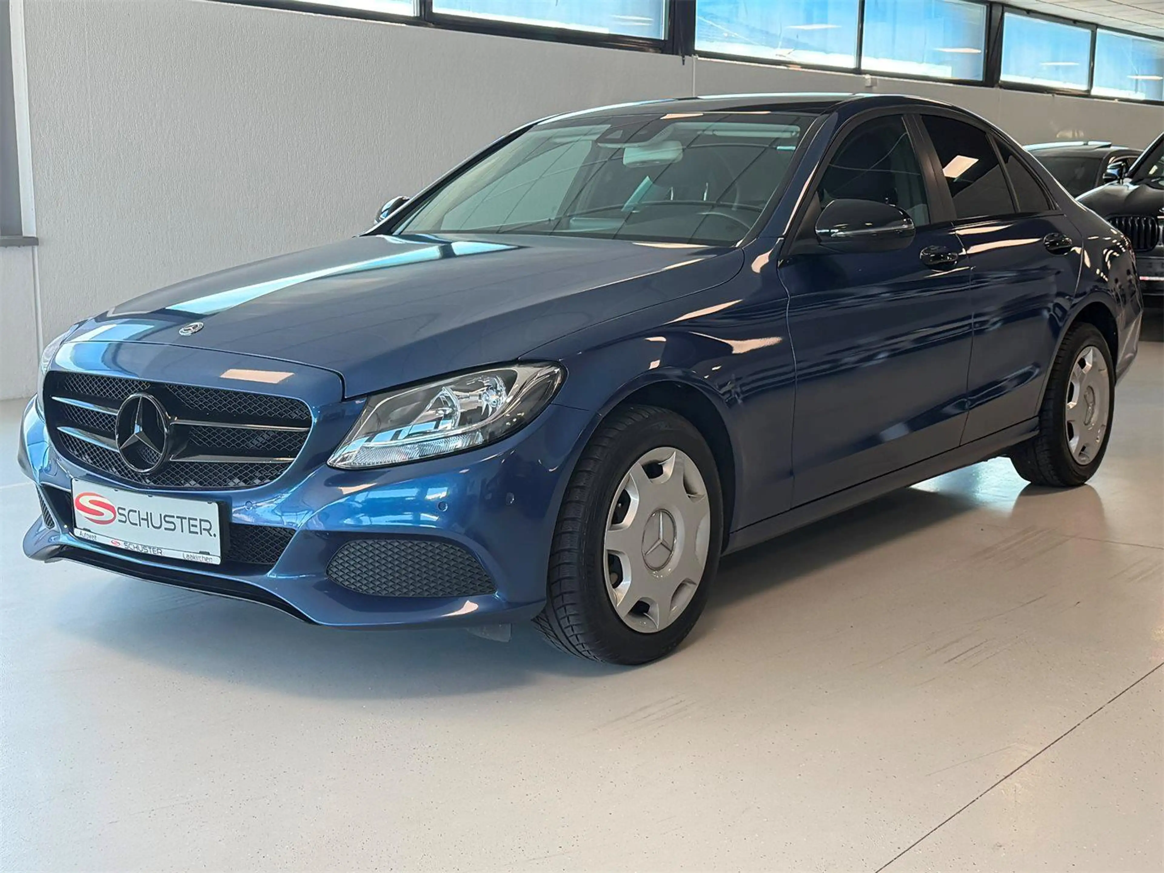 Mercedes-Benz C 220 D — photo 3