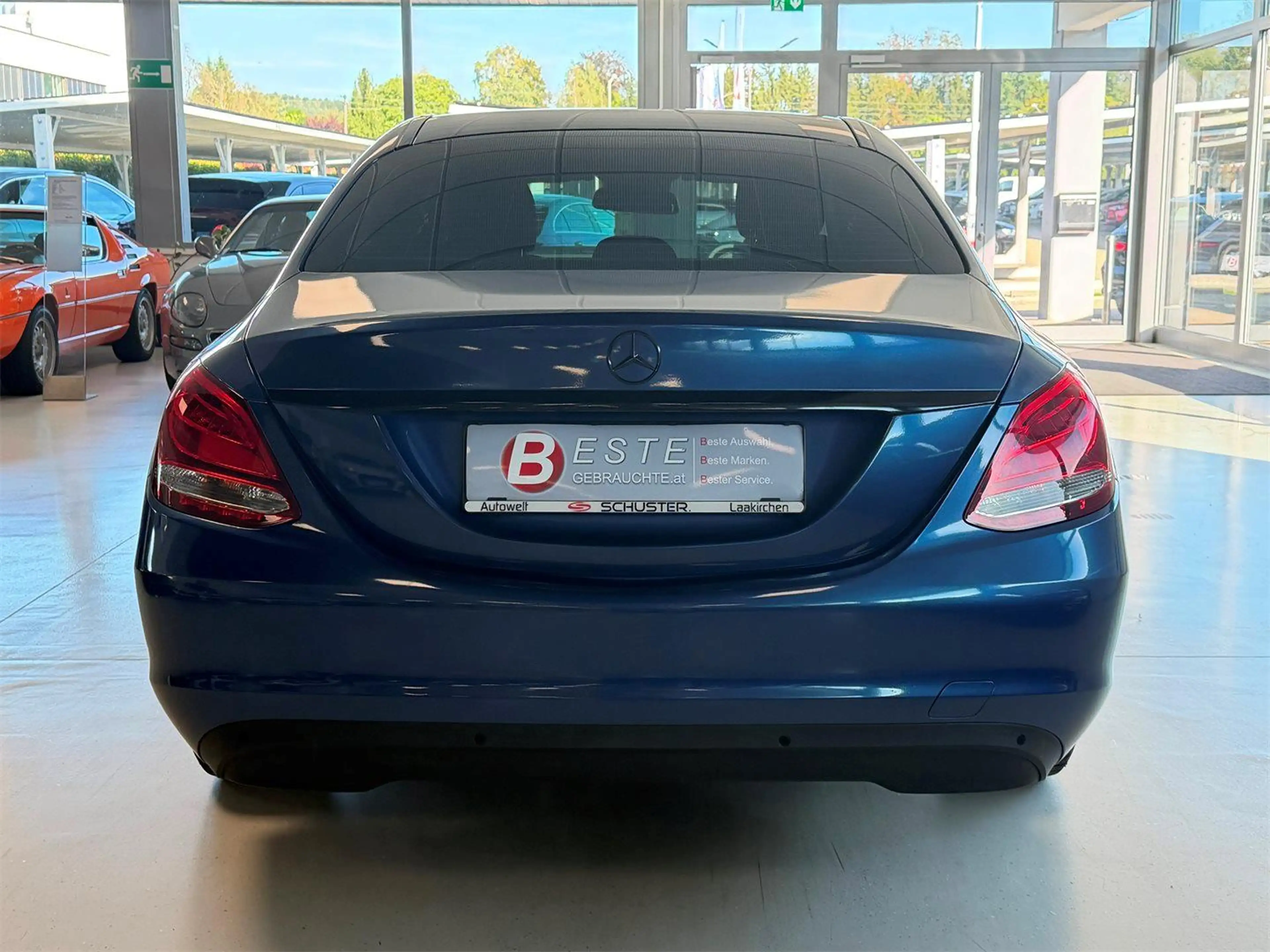Mercedes-Benz C 220 D — photo 5