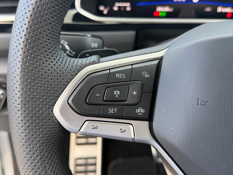 Volkswagen T-Roc 1.5 TSI R-Line // Automaat // Trekhaak // Full R- line // Camera // App Connect — photo 13