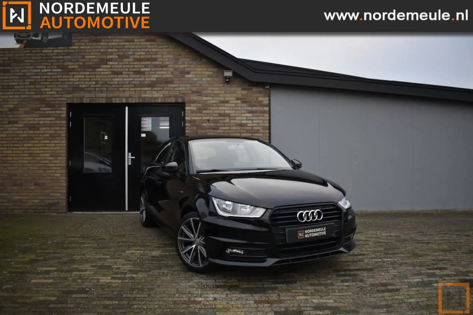 Audi A1 1.0 TFSI S-Line Ed. Mythoszwart Metallic, 17 inch Noir - 1